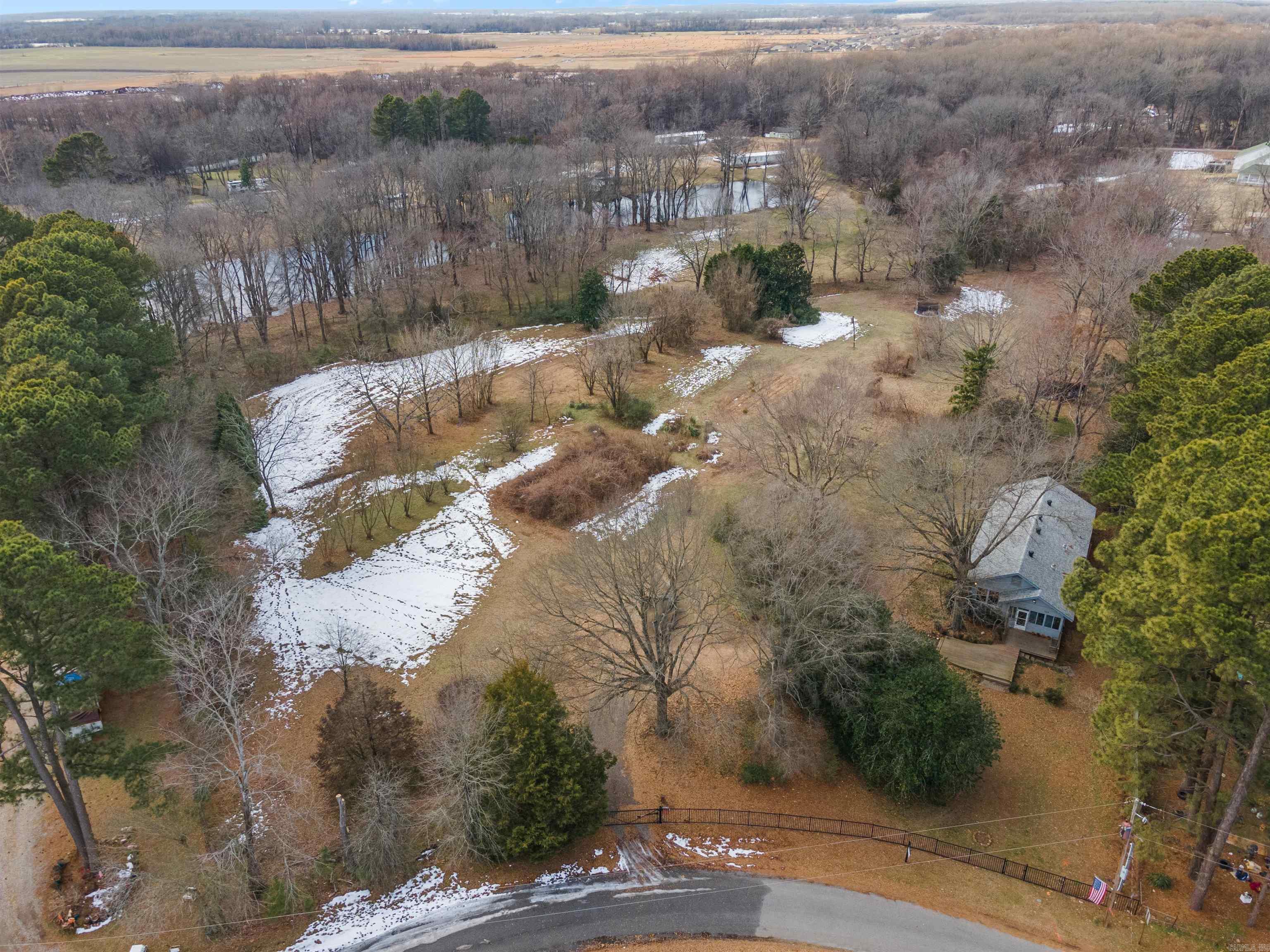 Country - Residential