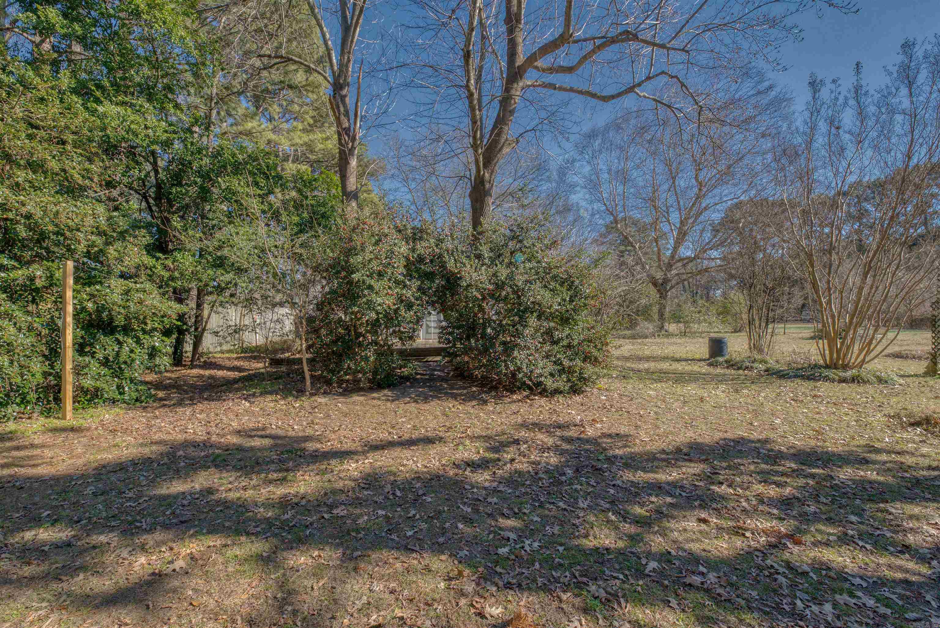 Country - Residential