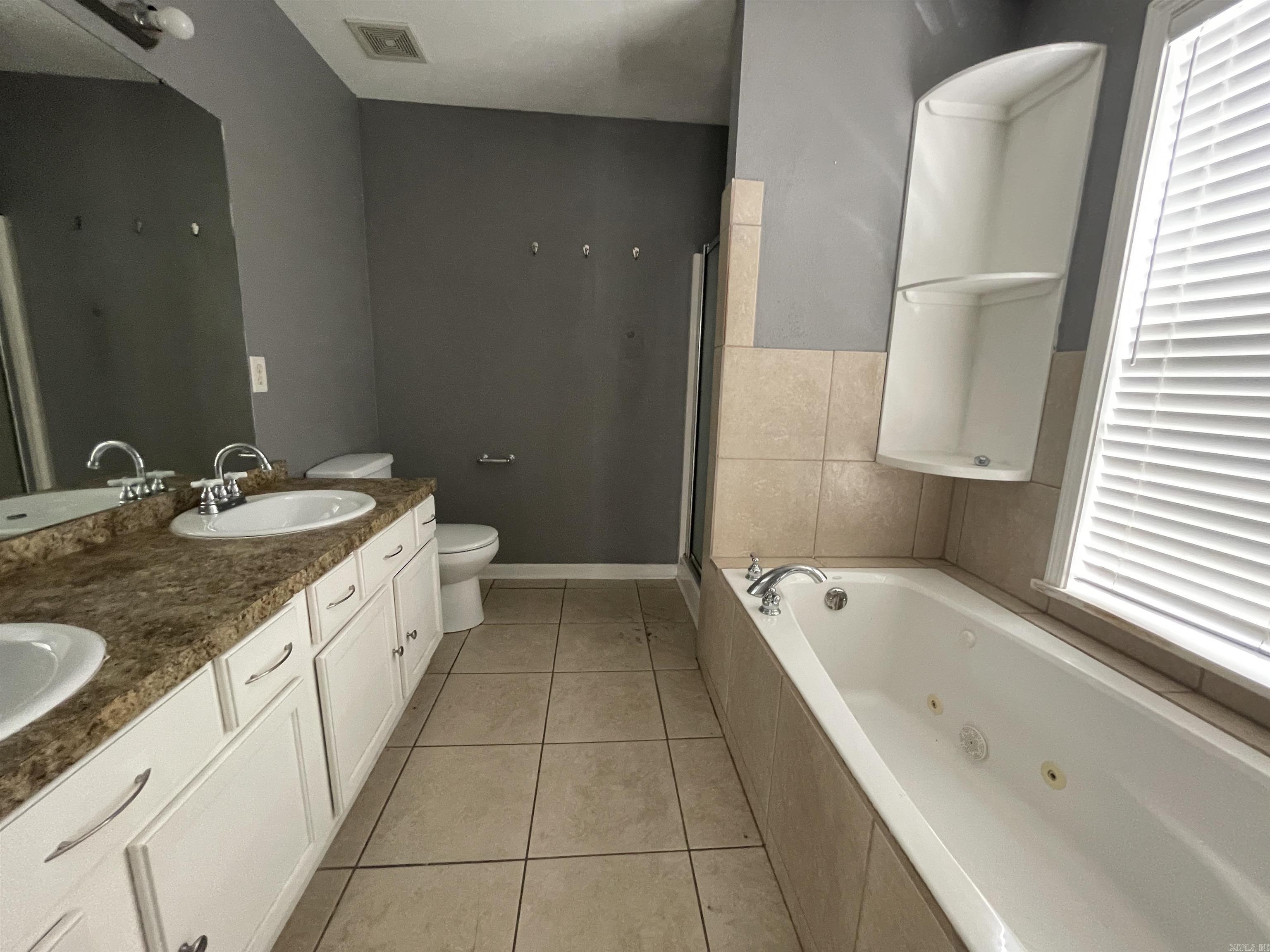 ASHLEY PLACE - Residential