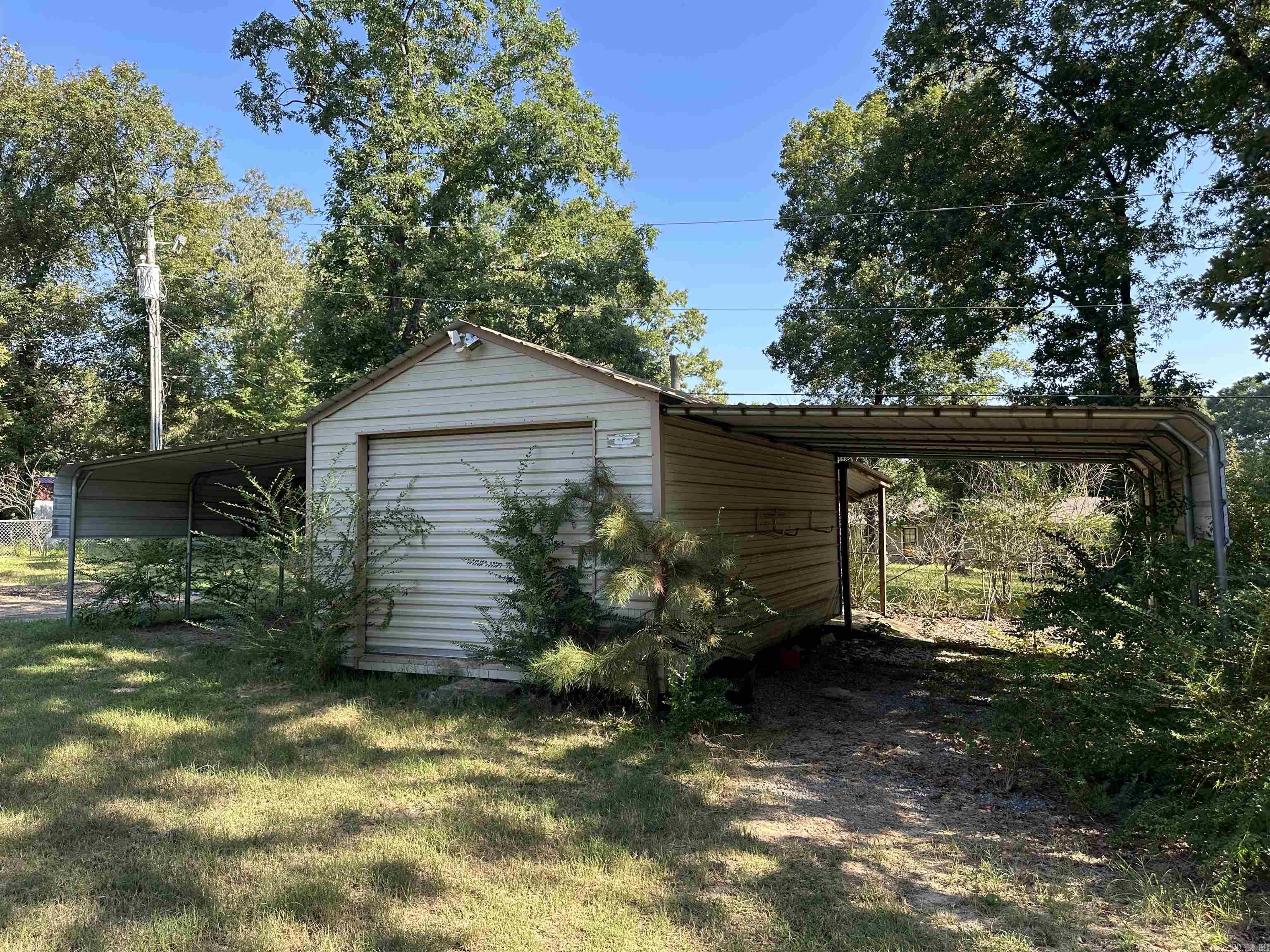 Sara Lynn - Residential Lease