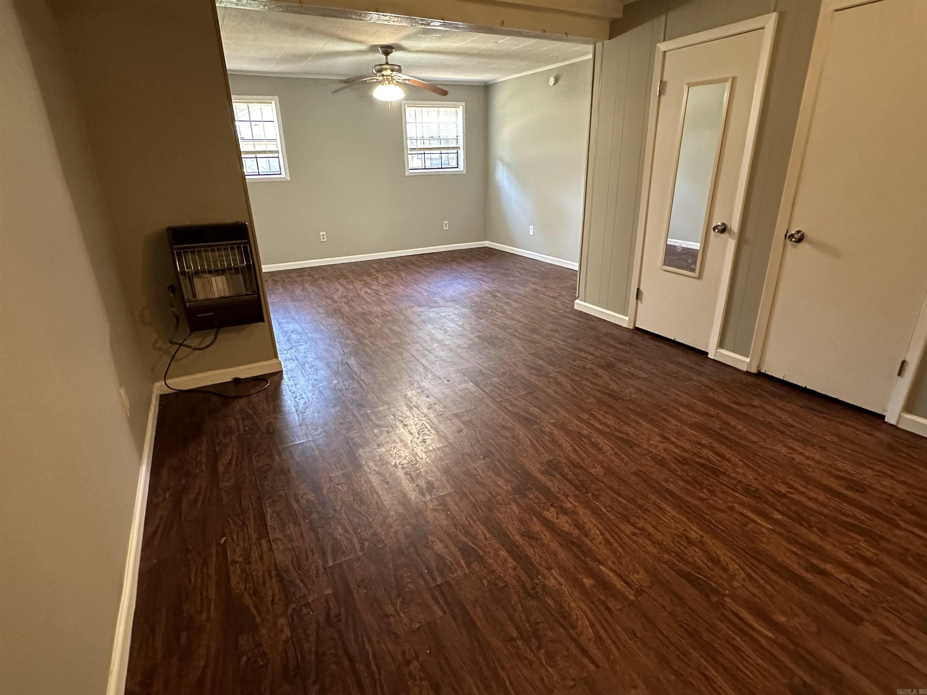 Sara Lynn - Residential Lease