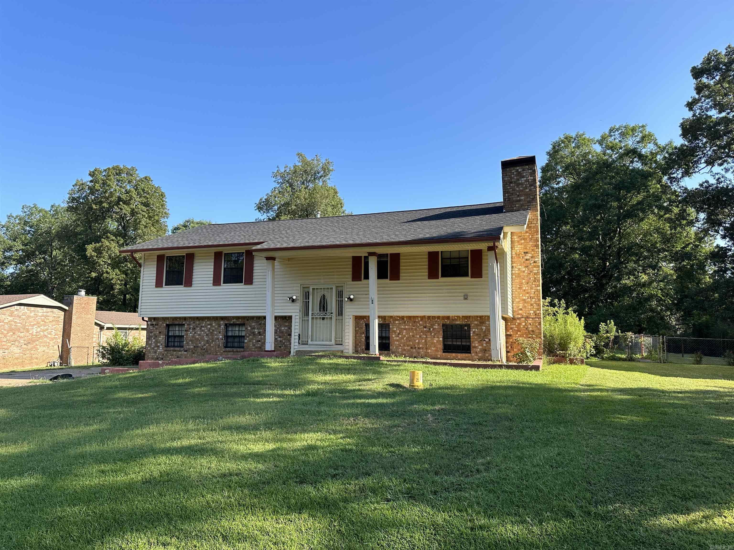 Sara Lynn - Residential Lease