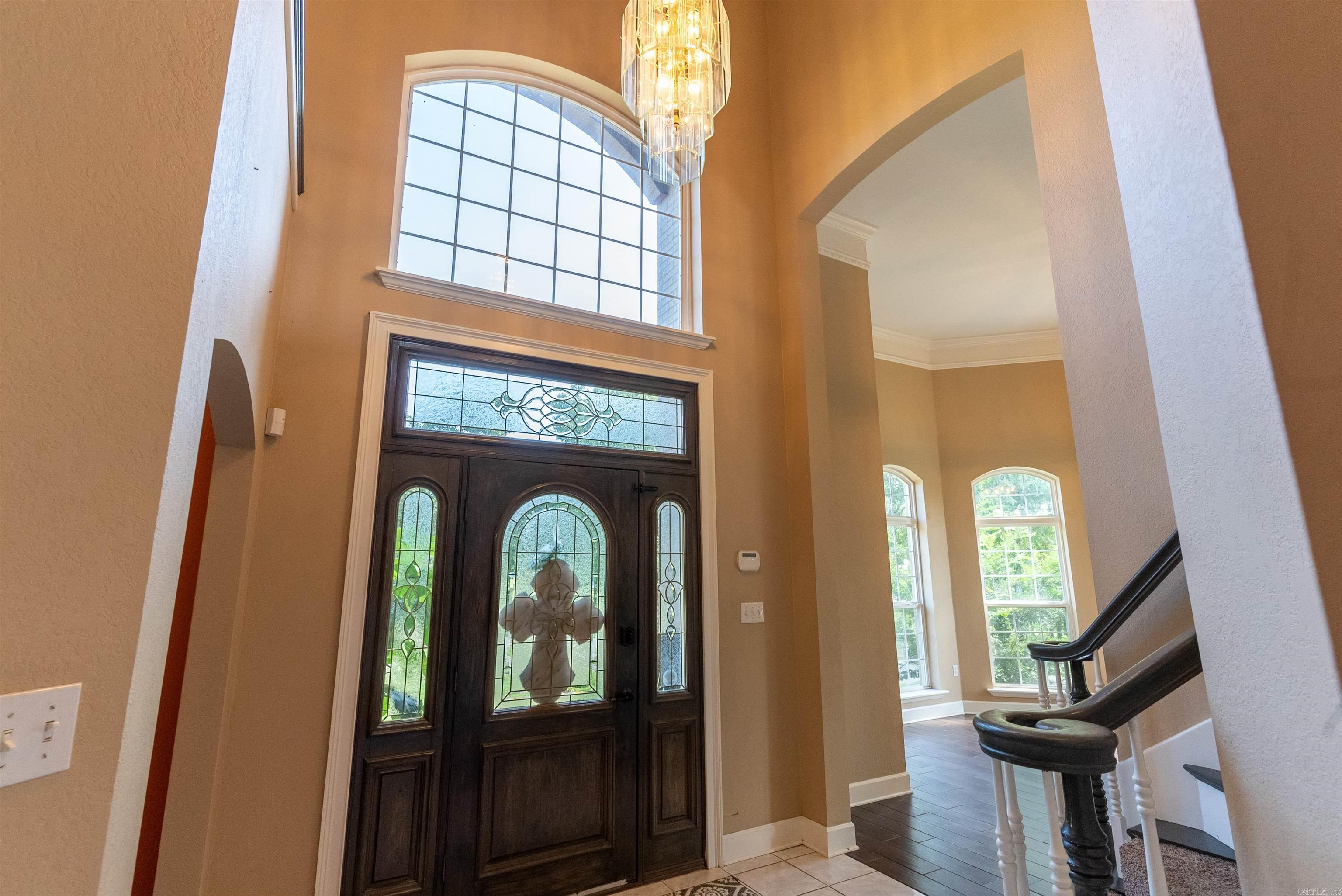 NORTH HILLS ESTATES - Residential