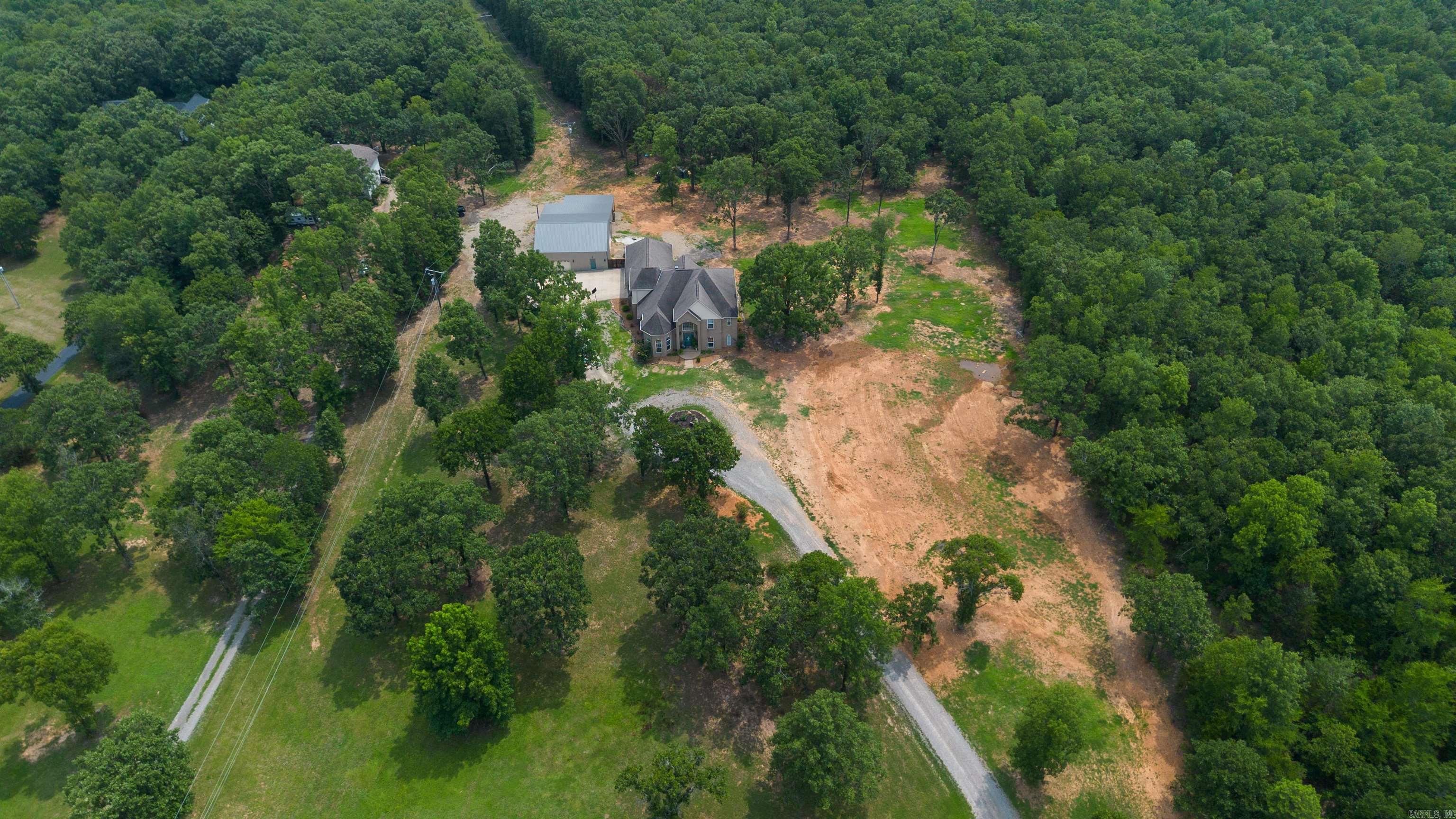 NORTH HILLS ESTATES - Residential