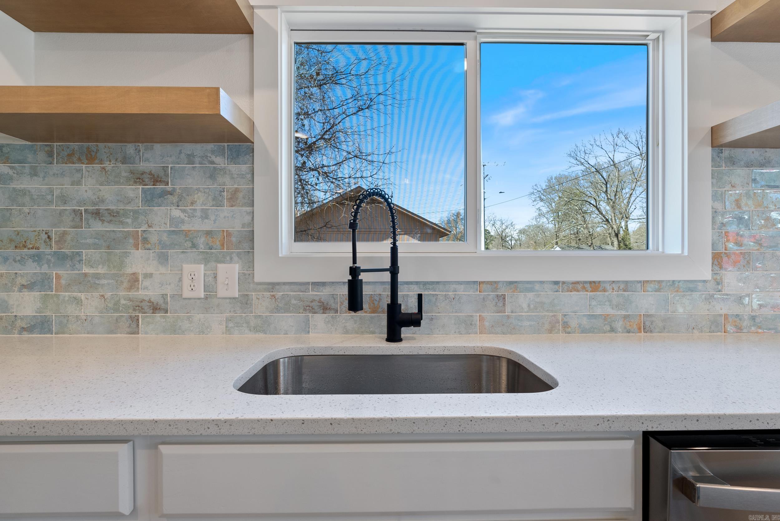 COLLEGE OAK ADDN - Residential