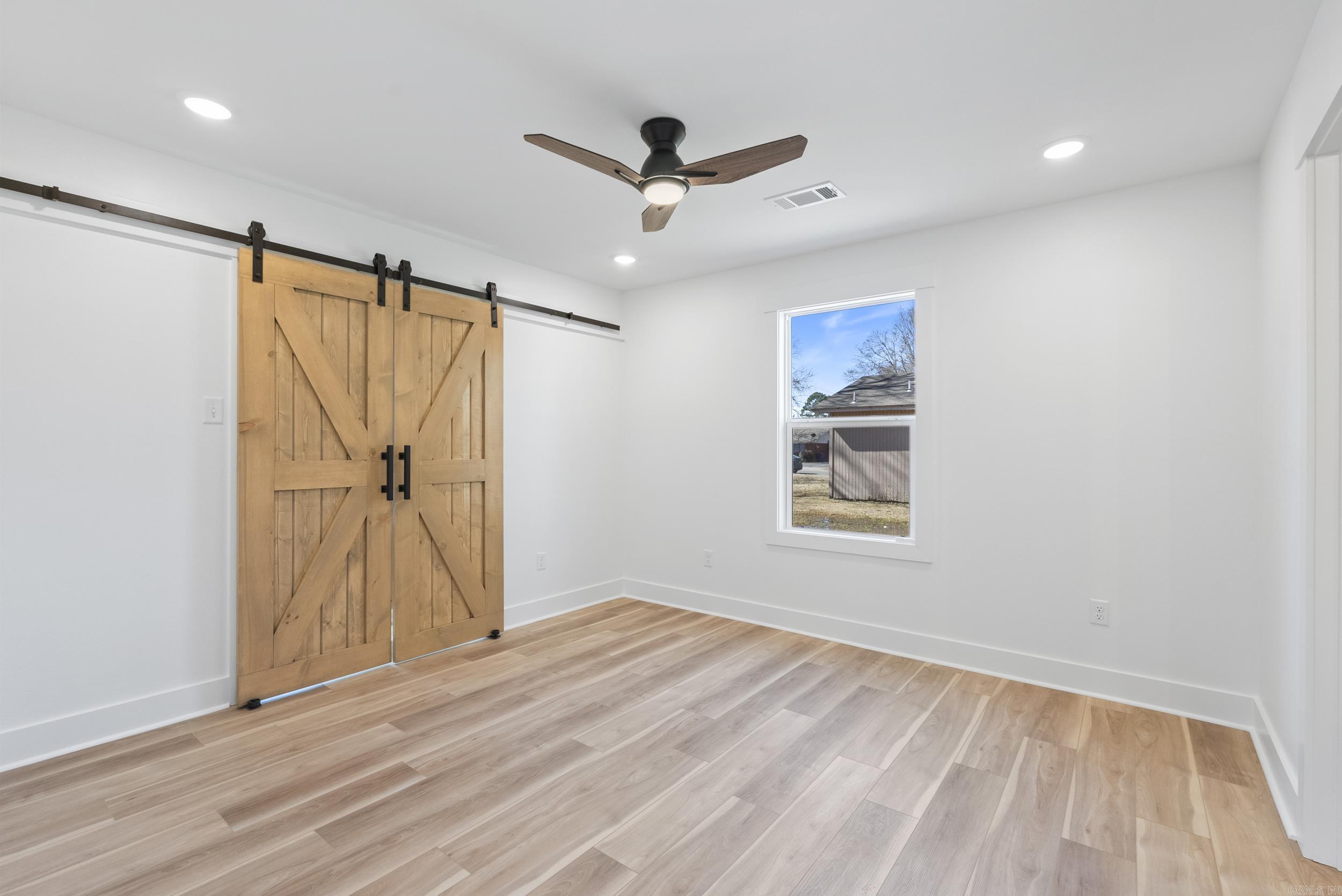 COLLEGE OAK ADDN - Residential