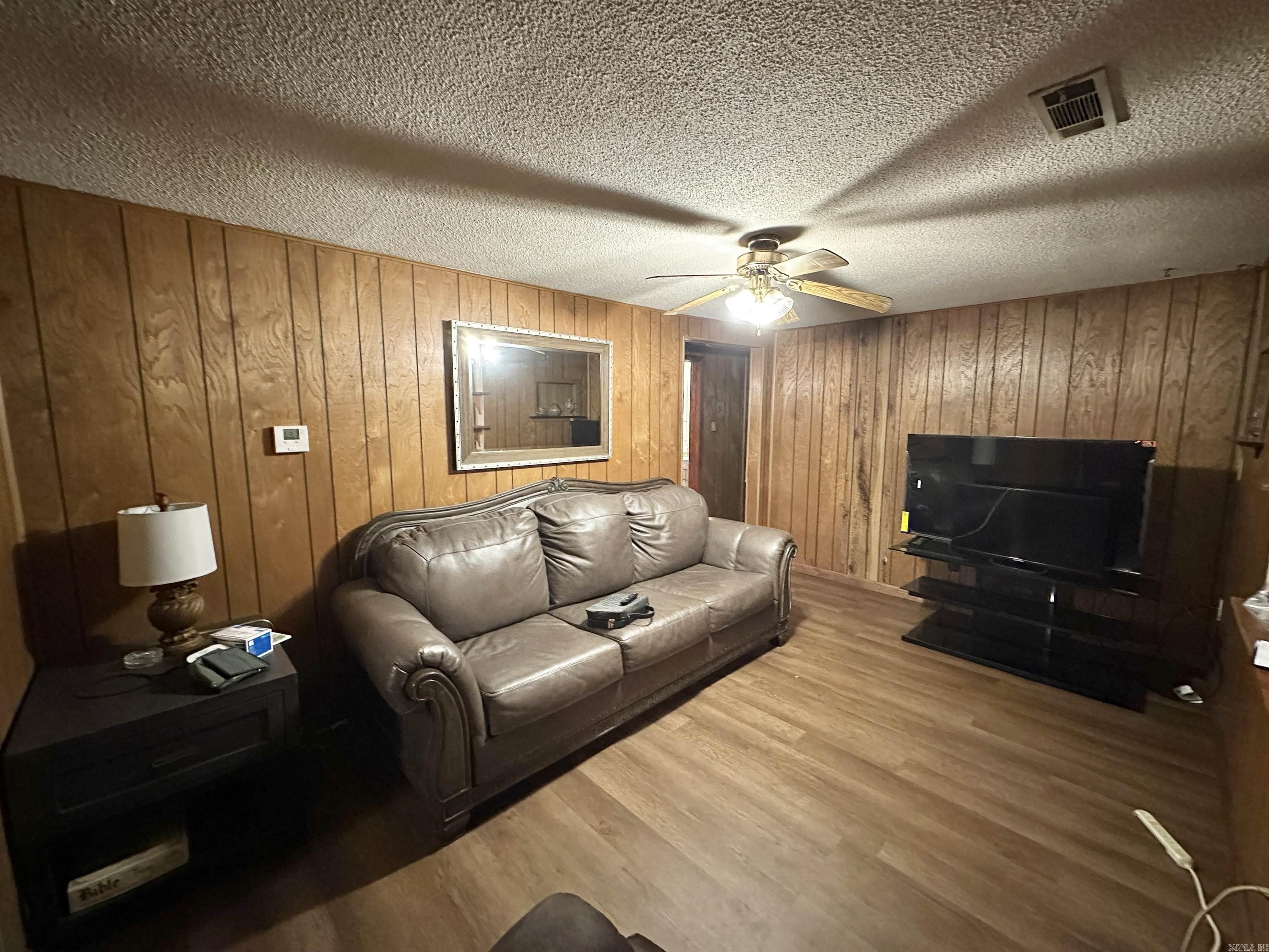 Thompson - Residential