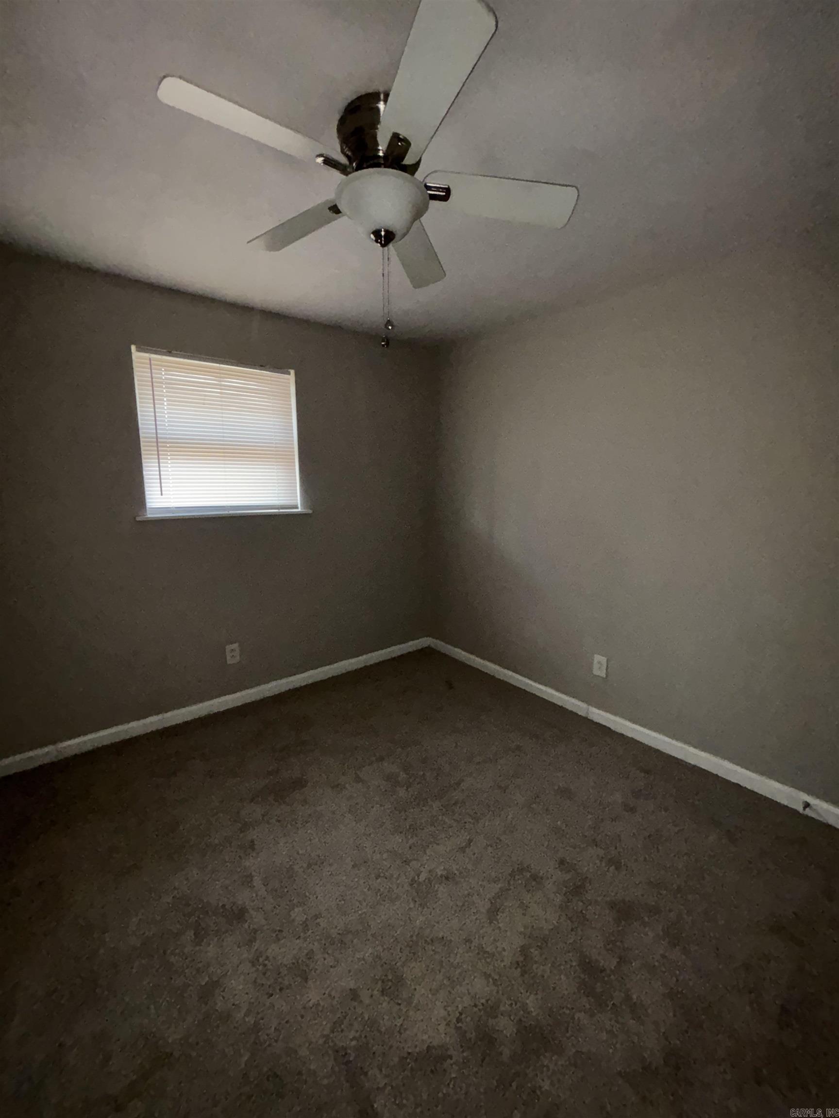 OAK MEADOWS - Residential