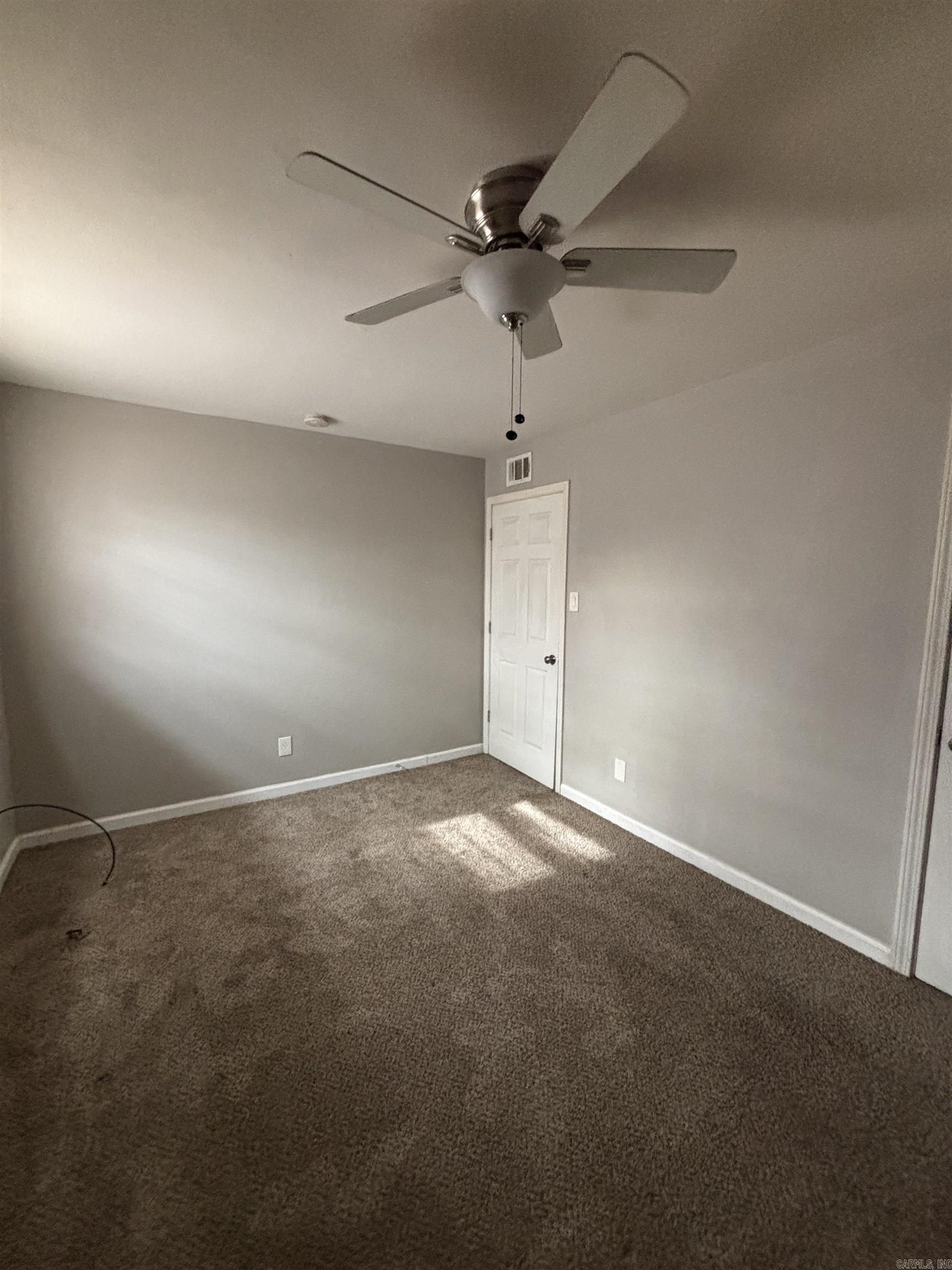 OAK MEADOWS - Residential