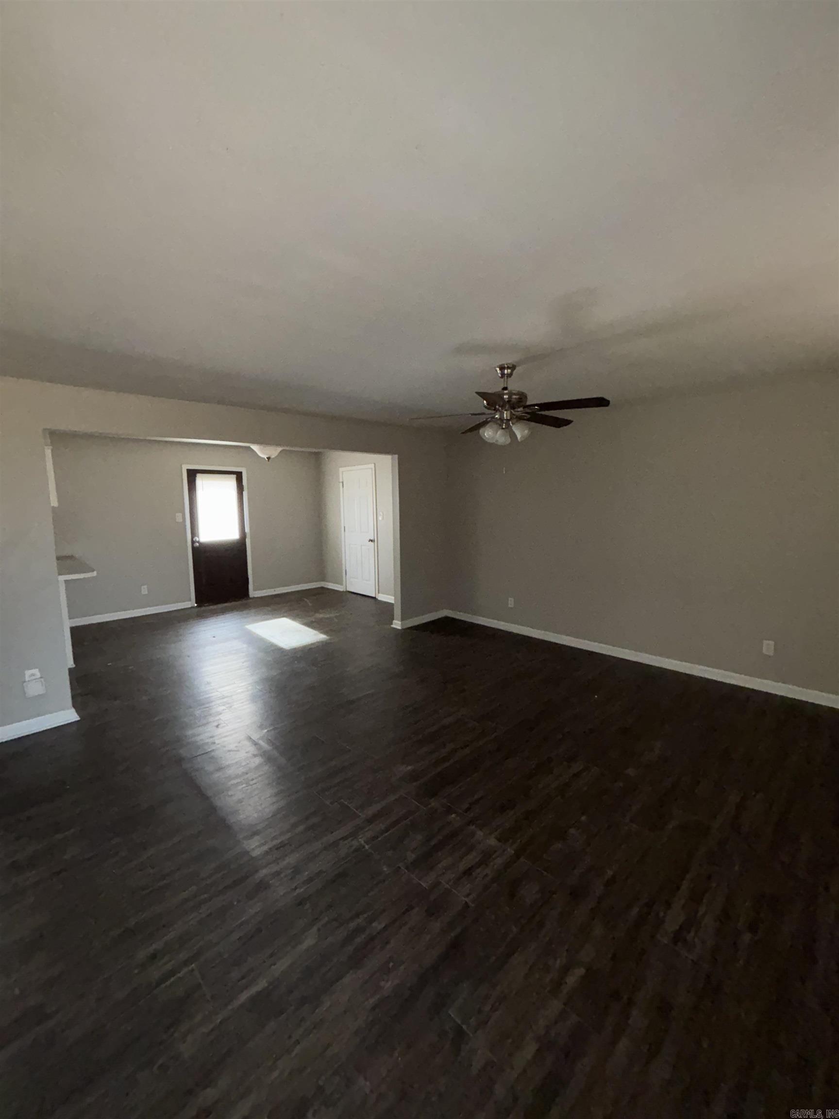 OAK MEADOWS - Residential