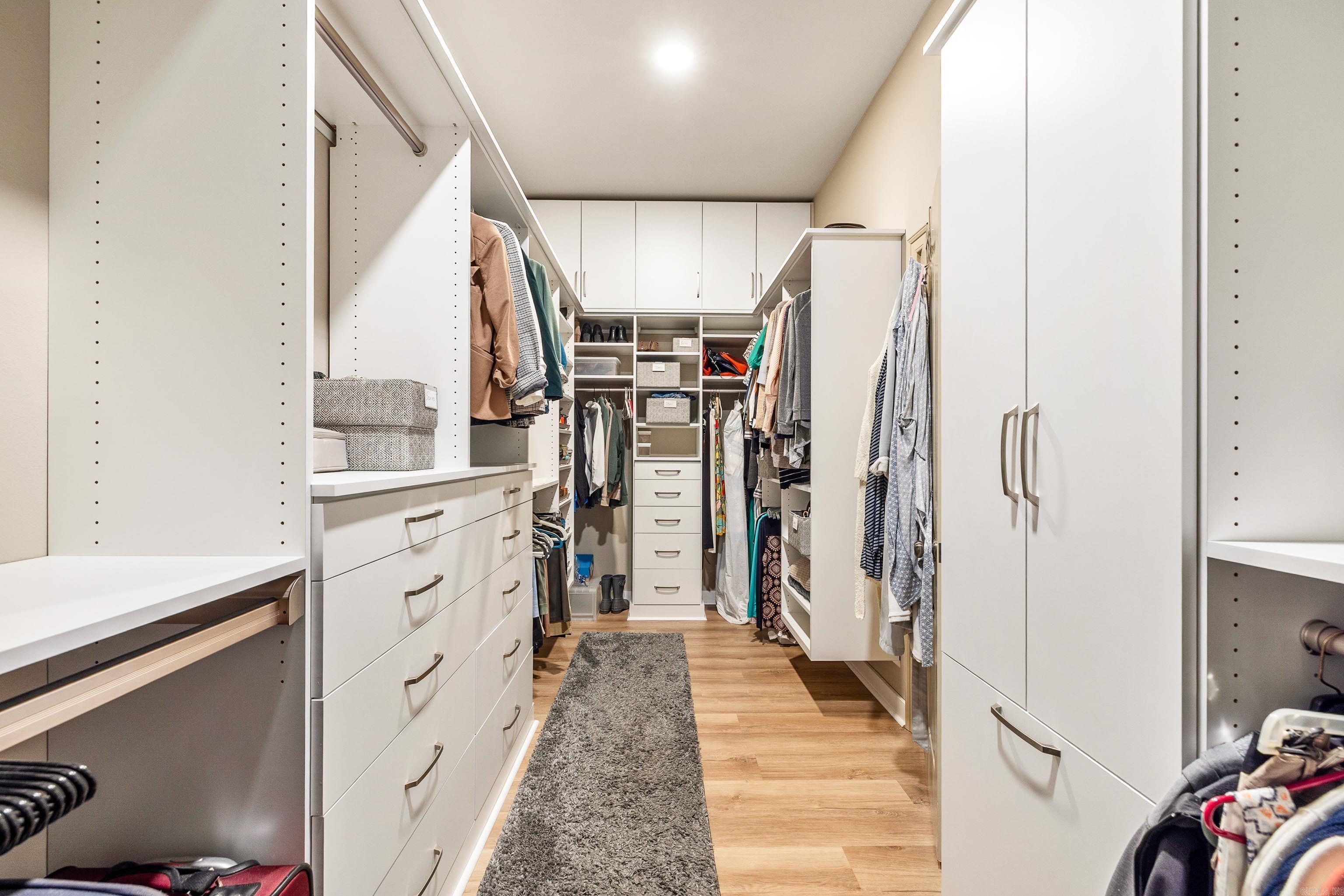 CHENAL VALLEY LAMARCHE PLACE NBH - Residential