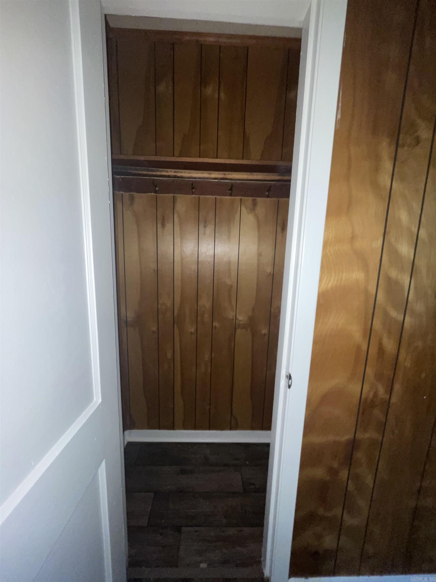 Austin & Taylor - Residential Lease