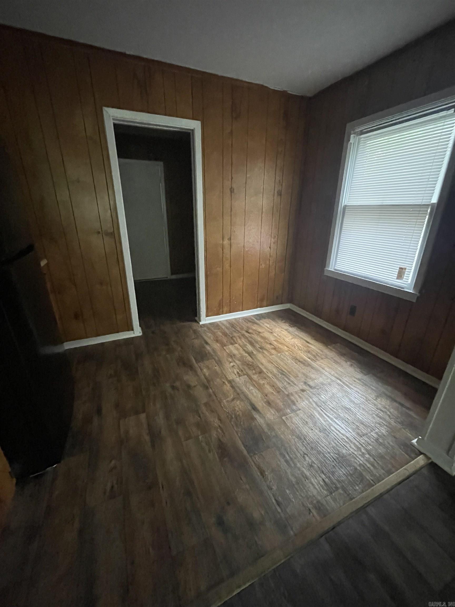 Austin & Taylor - Residential Lease