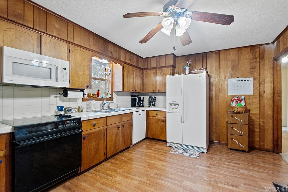 RAMBLE ESTATES - Residential