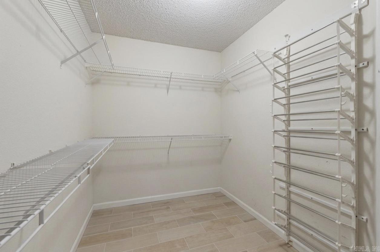 Magellan - Residential Lease