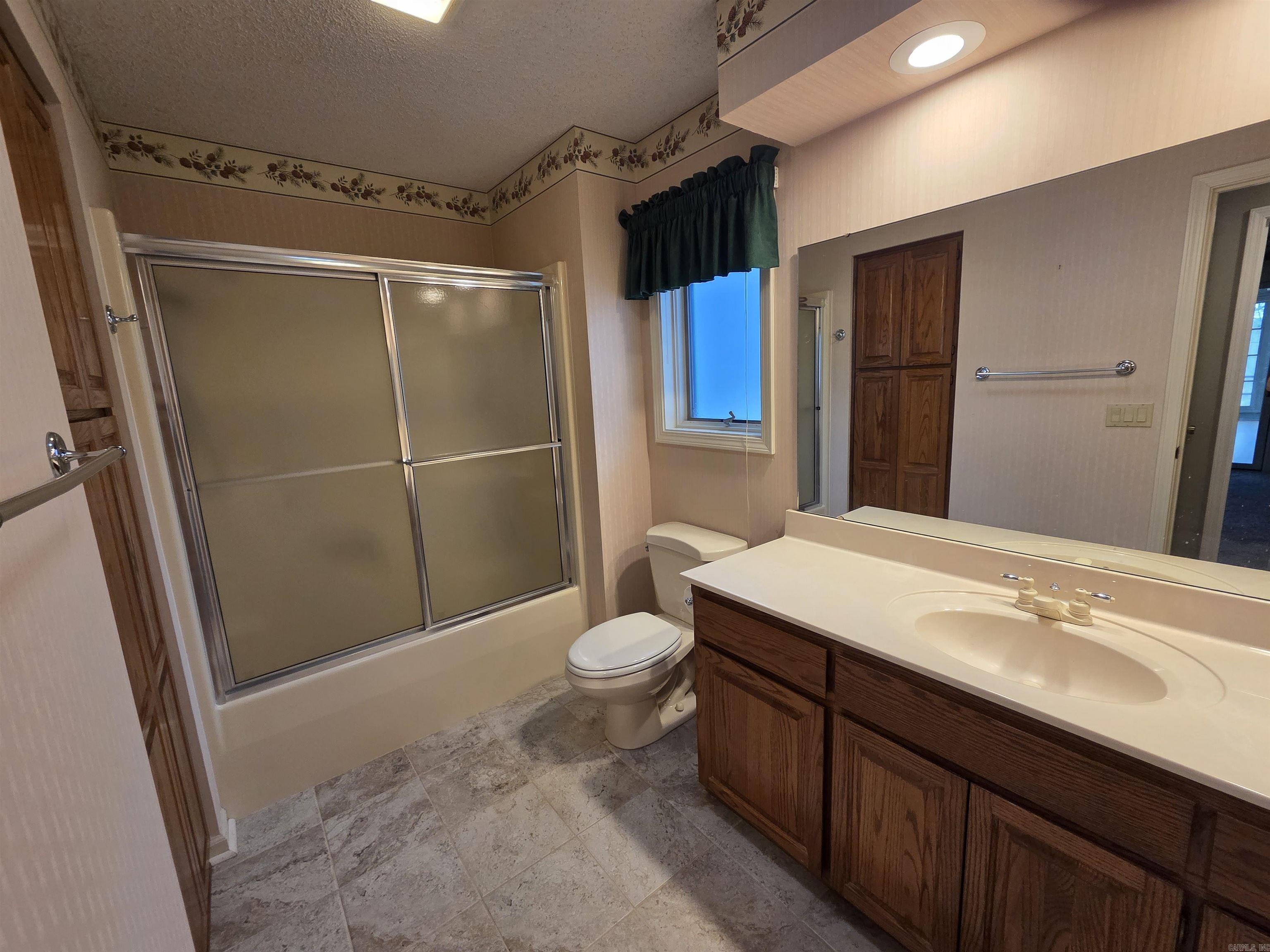 Magellan - Residential Lease