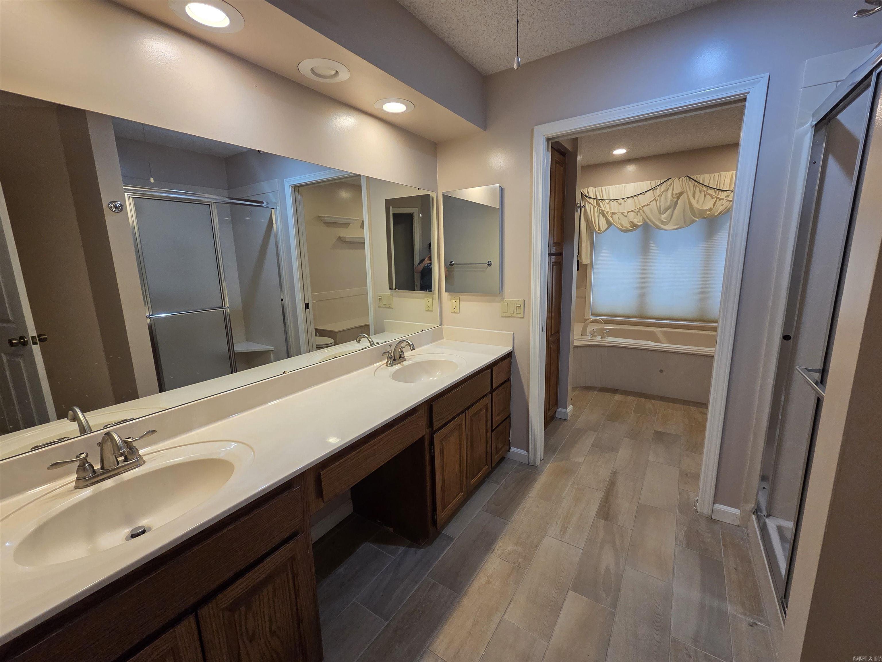 Magellan - Residential Lease