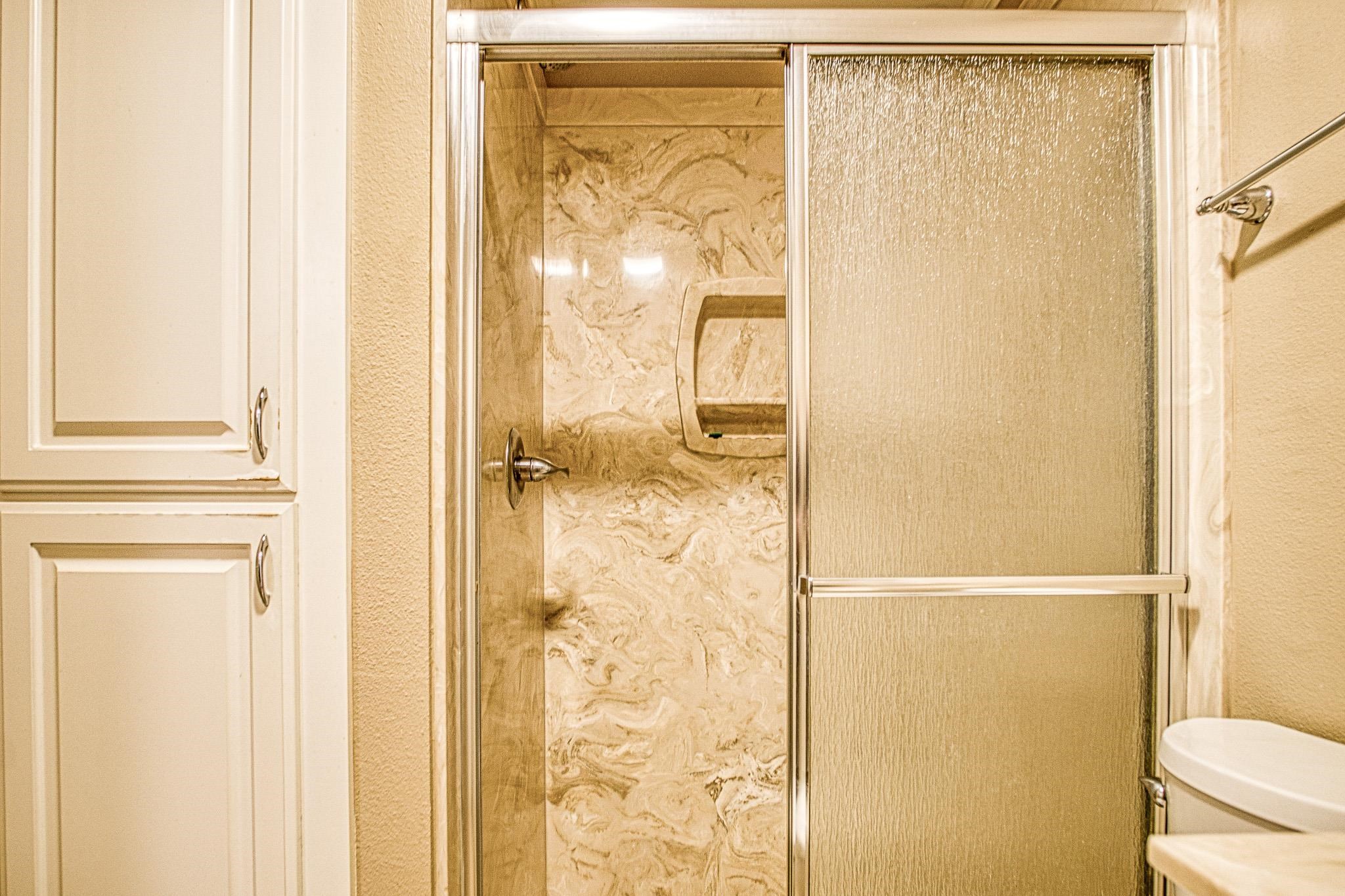 CASTILLO - Residential