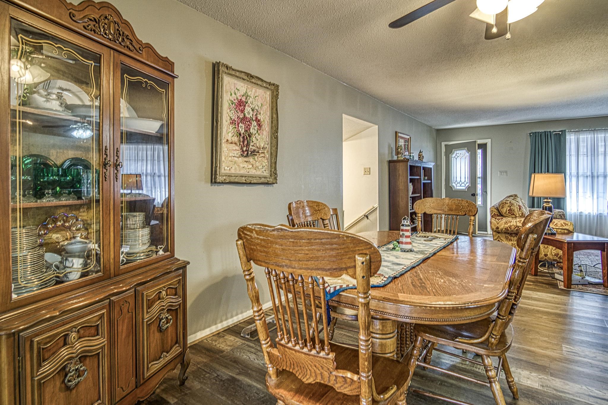 CASTILLO - Residential