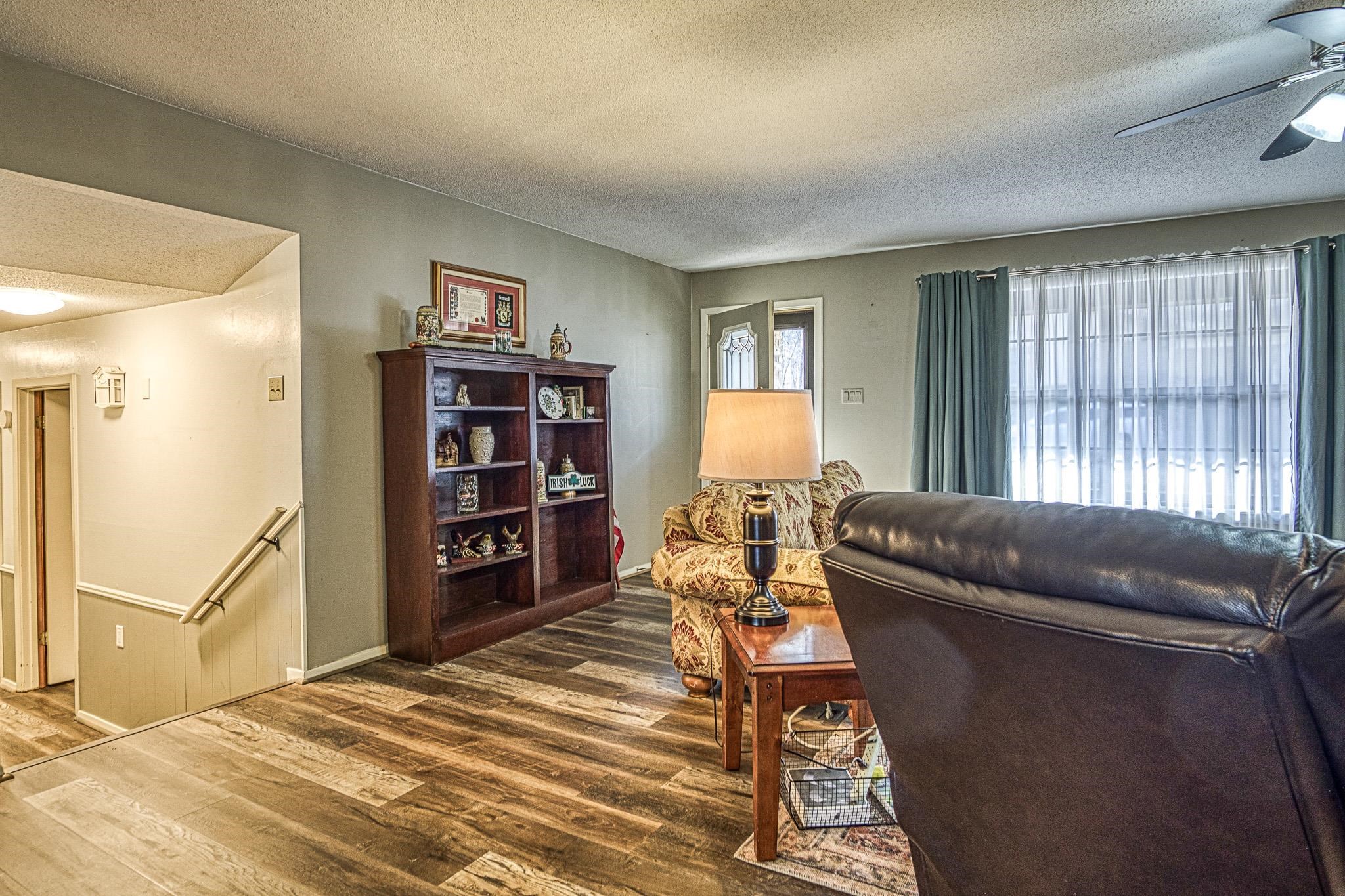 CASTILLO - Residential