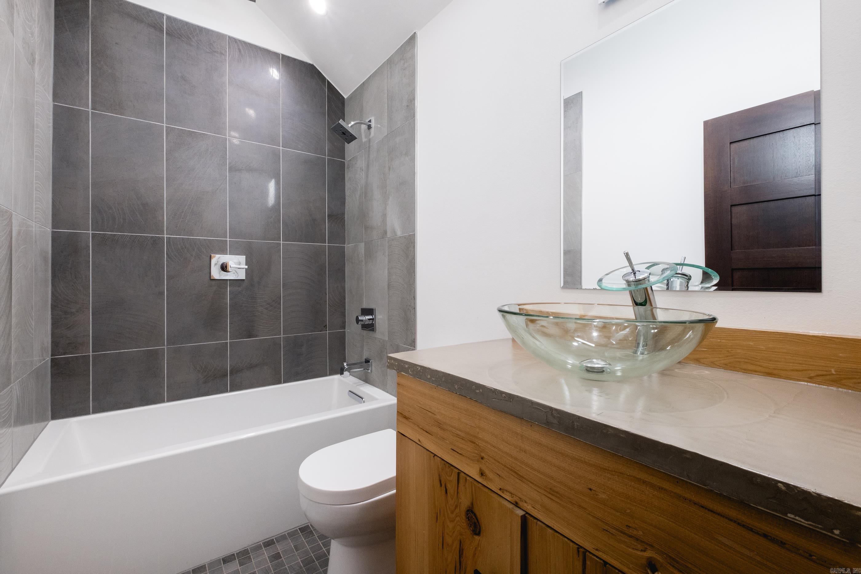 CHENAL VALLEY CHALLAIN PLACE - Residential