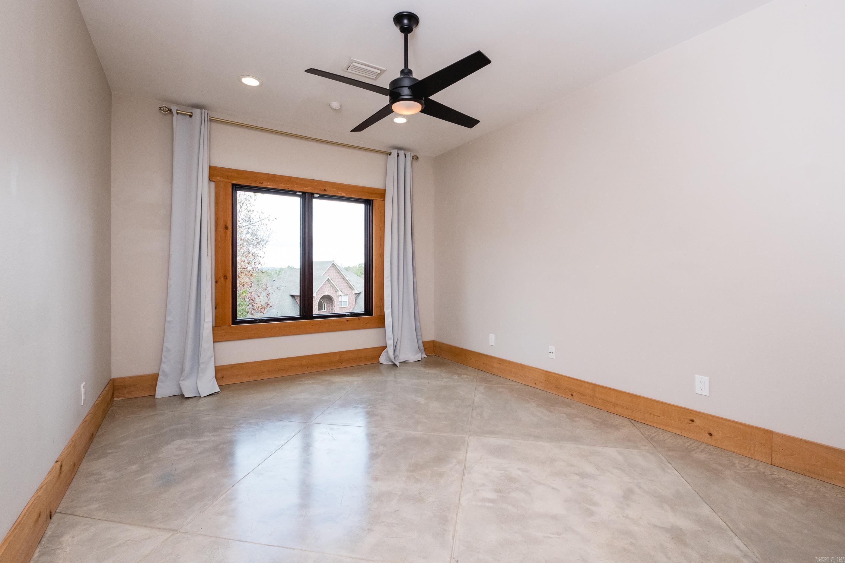 CHENAL VALLEY CHALLAIN PLACE - Residential