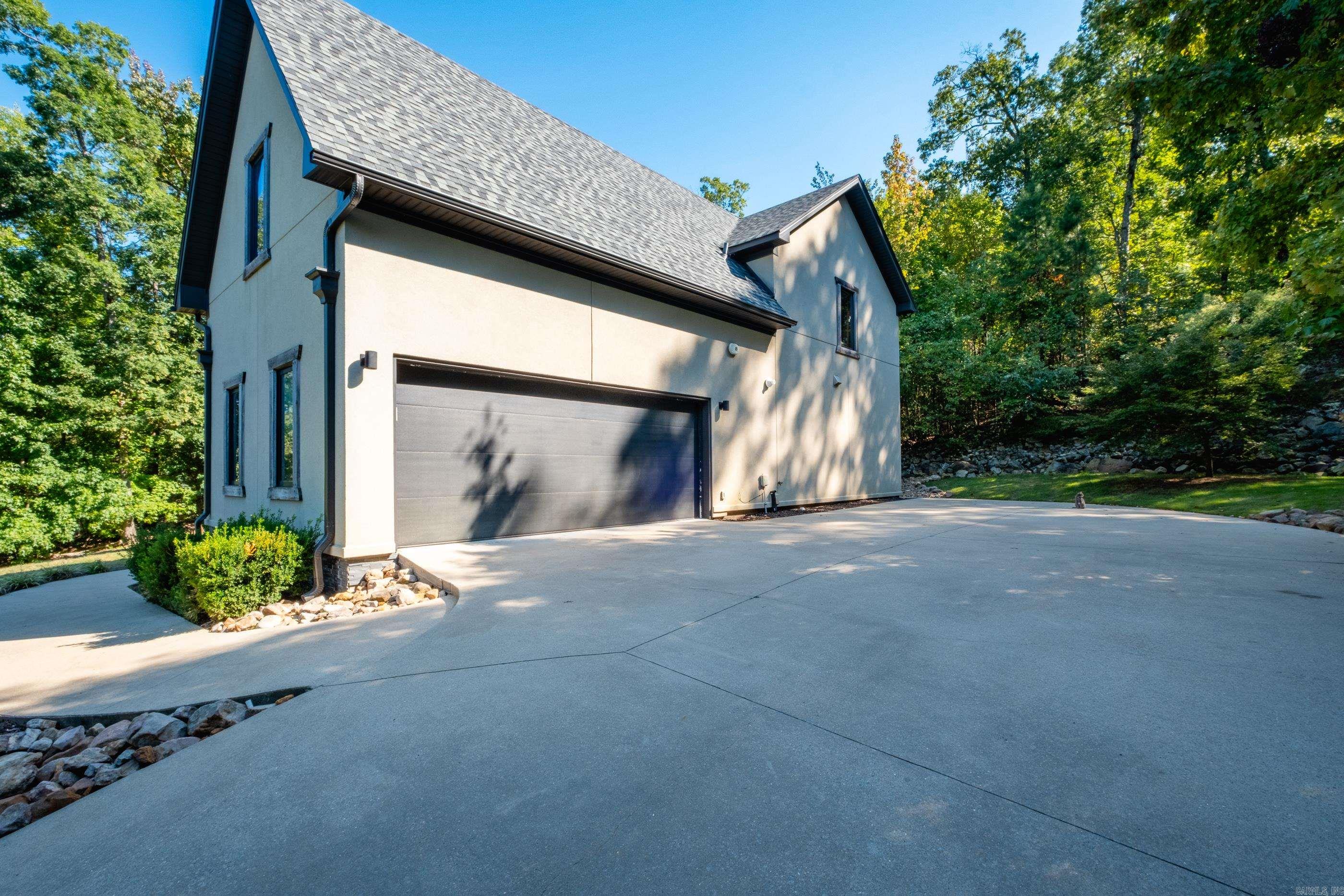 CHENAL VALLEY CHALLAIN PLACE - Residential