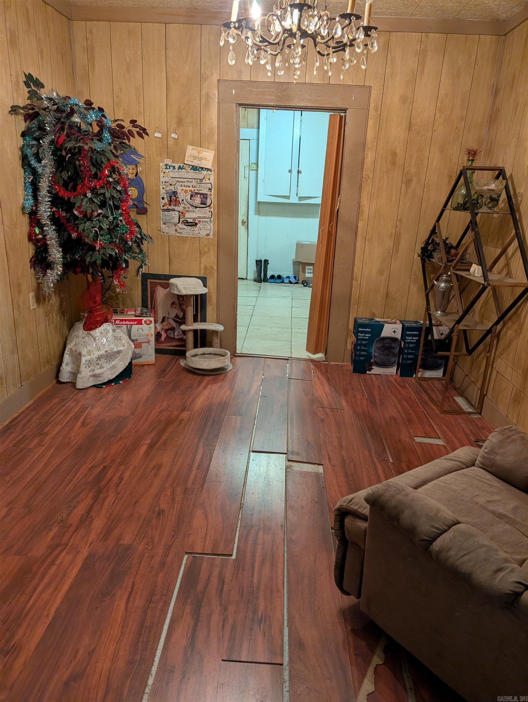 Metes & Bounds - Residential