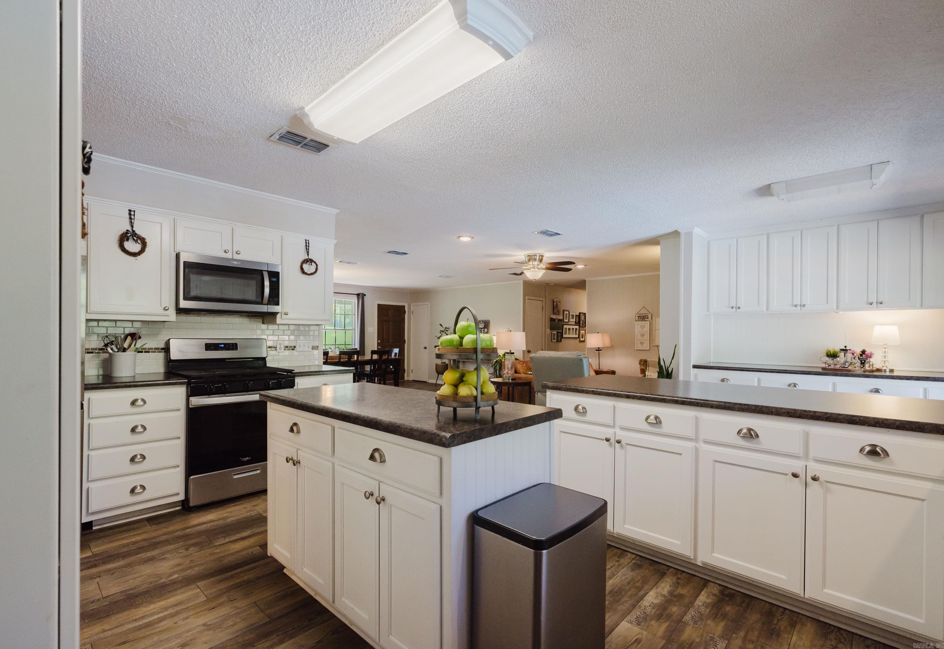 CEDAR BROOK ADDN - Residential