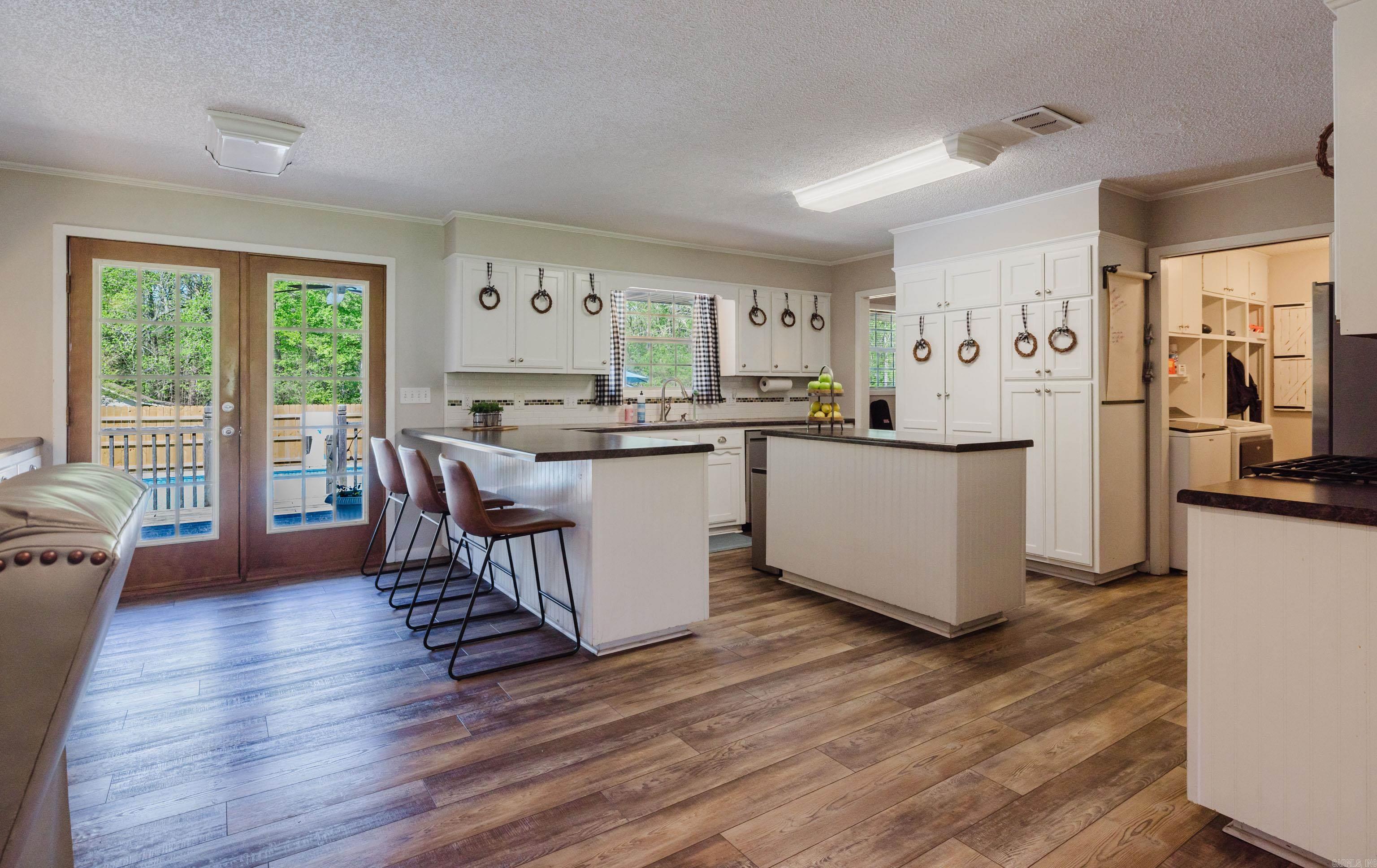 CEDAR BROOK ADDN - Residential