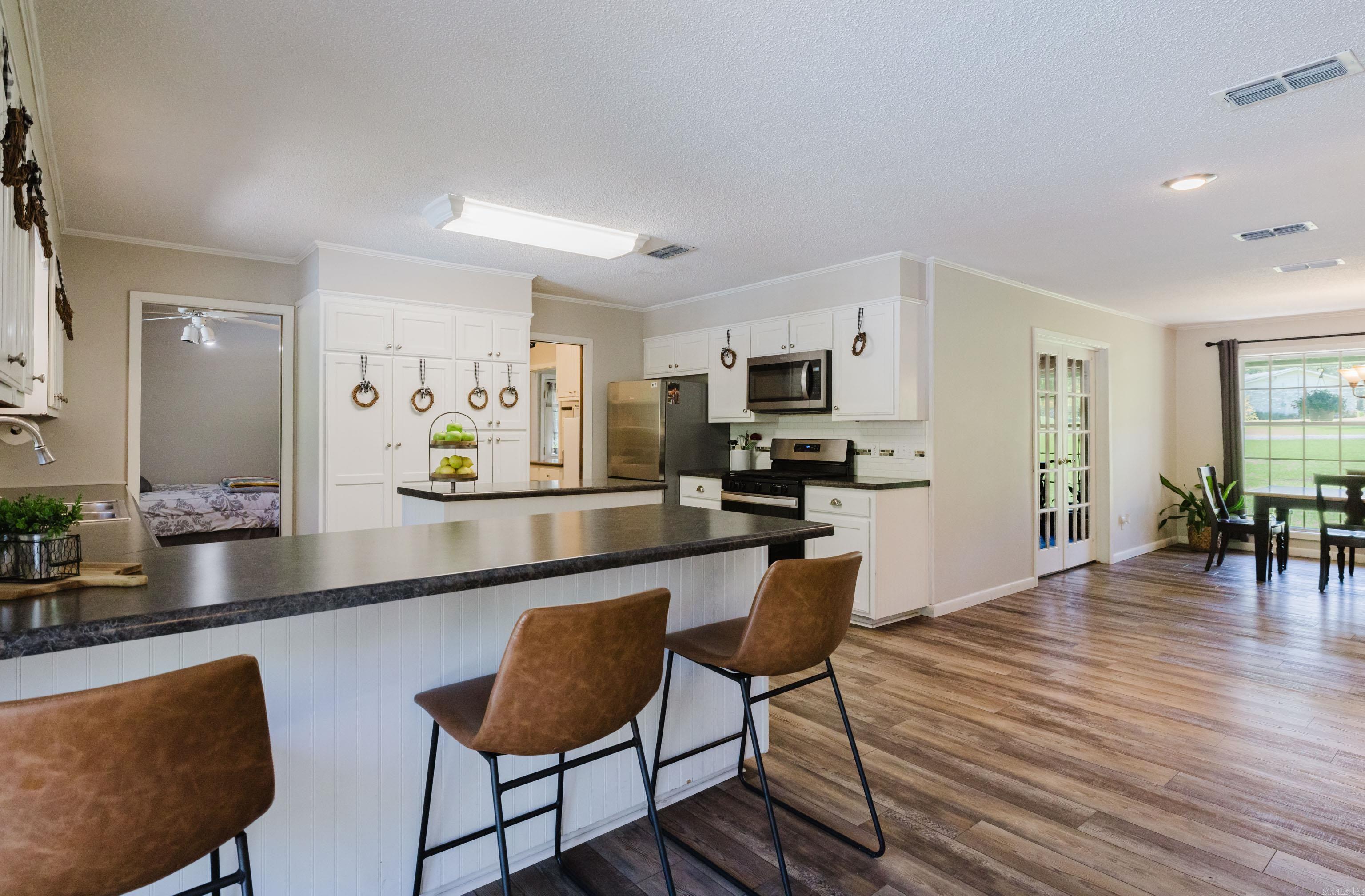 CEDAR BROOK ADDN - Residential