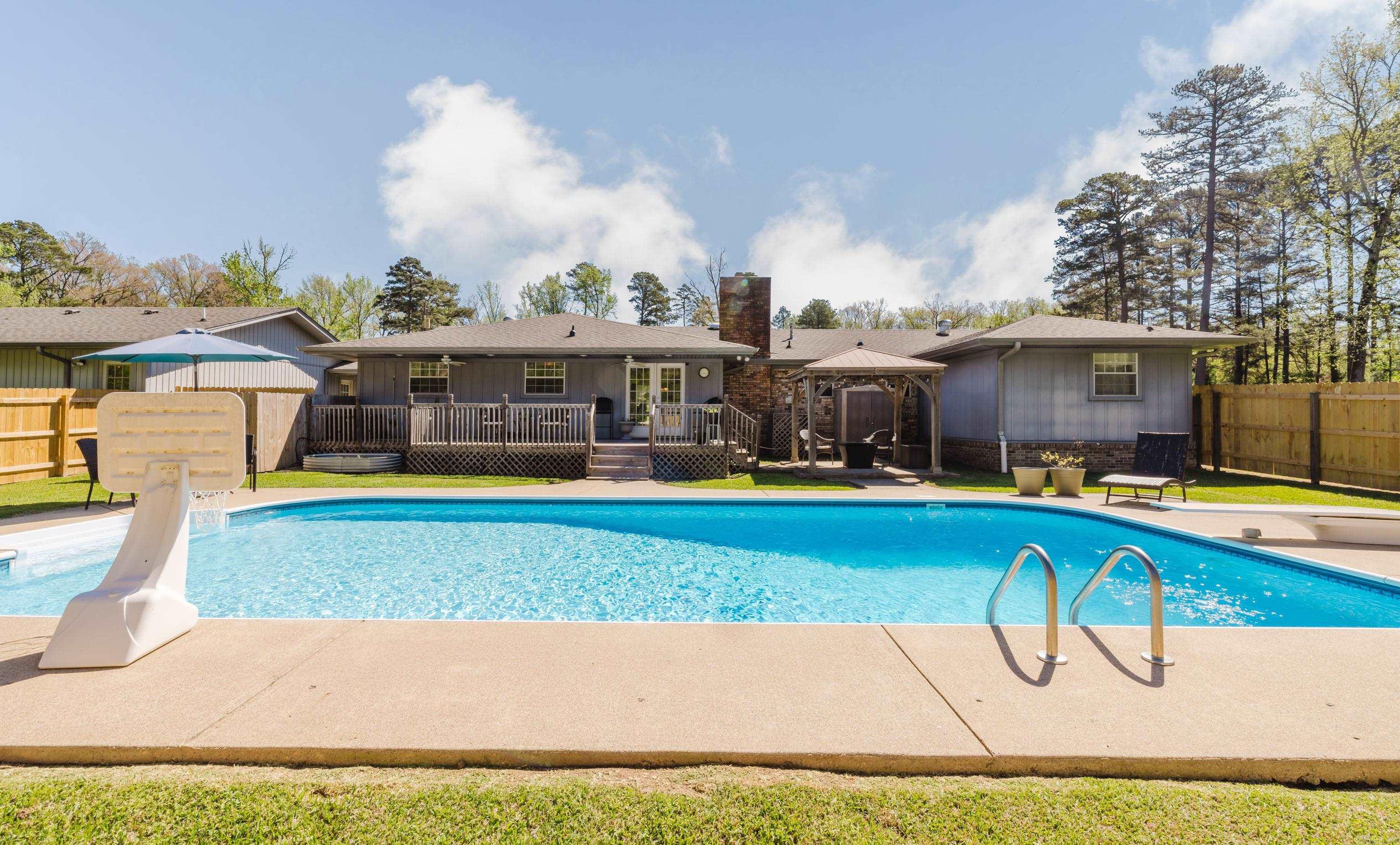 CEDAR BROOK ADDN - Residential