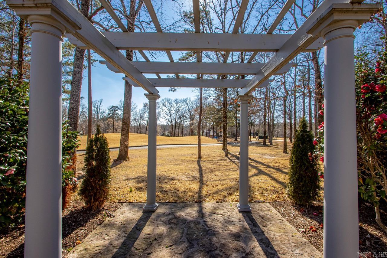 CHENAL VALLEY AVIGNON COURT - Residential