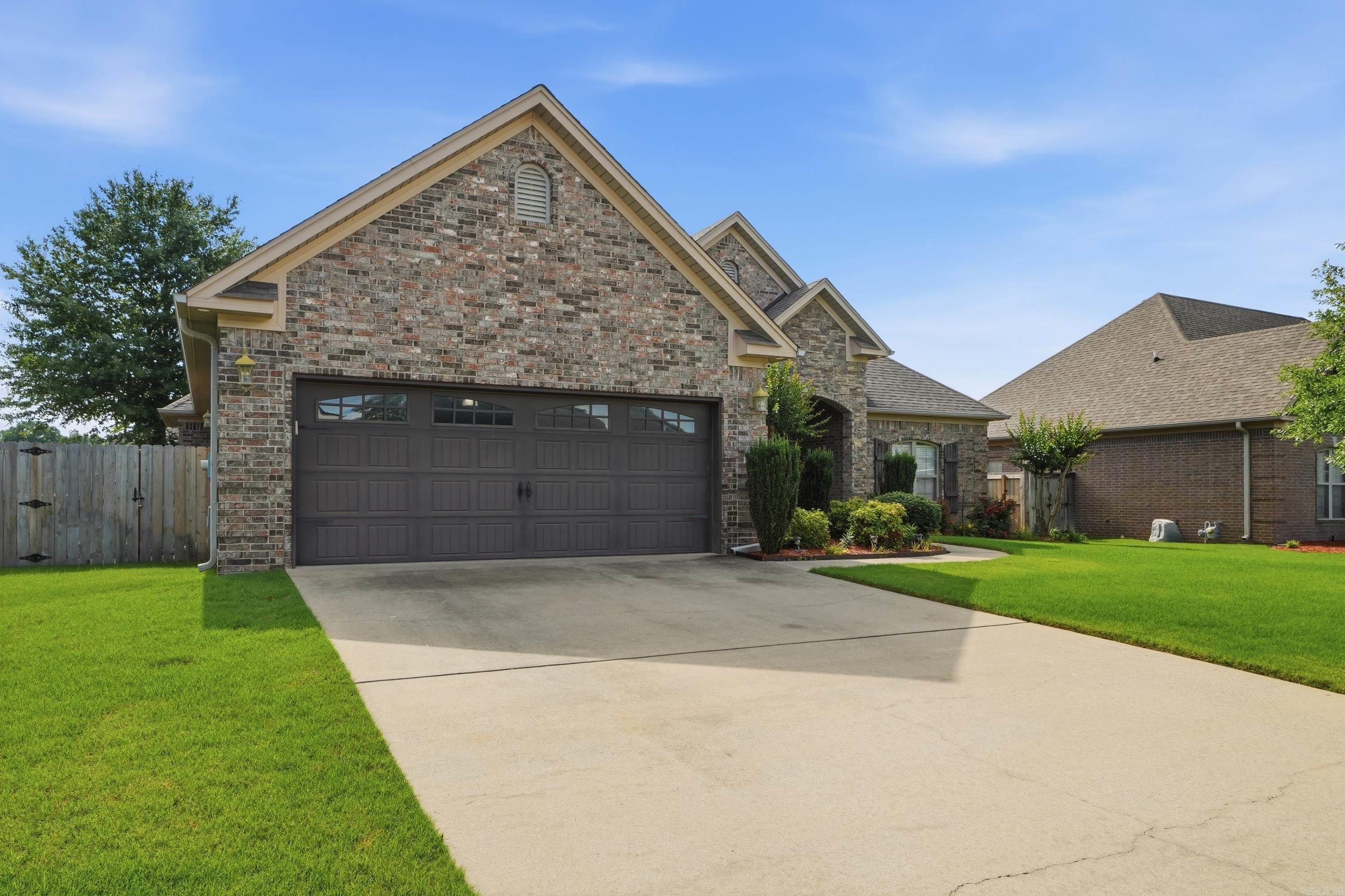 SOUTHWIND - Residential