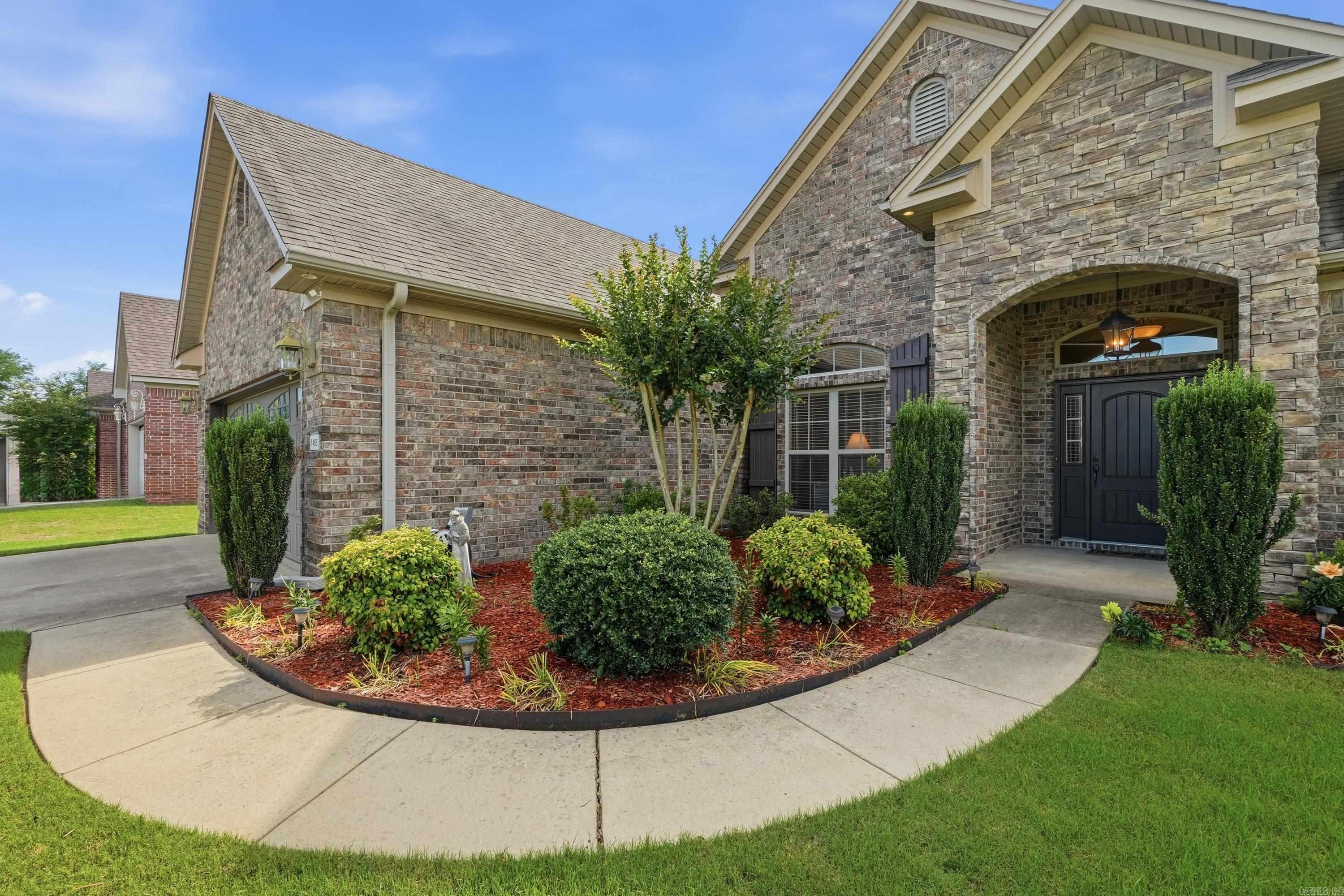 SOUTHWIND - Residential