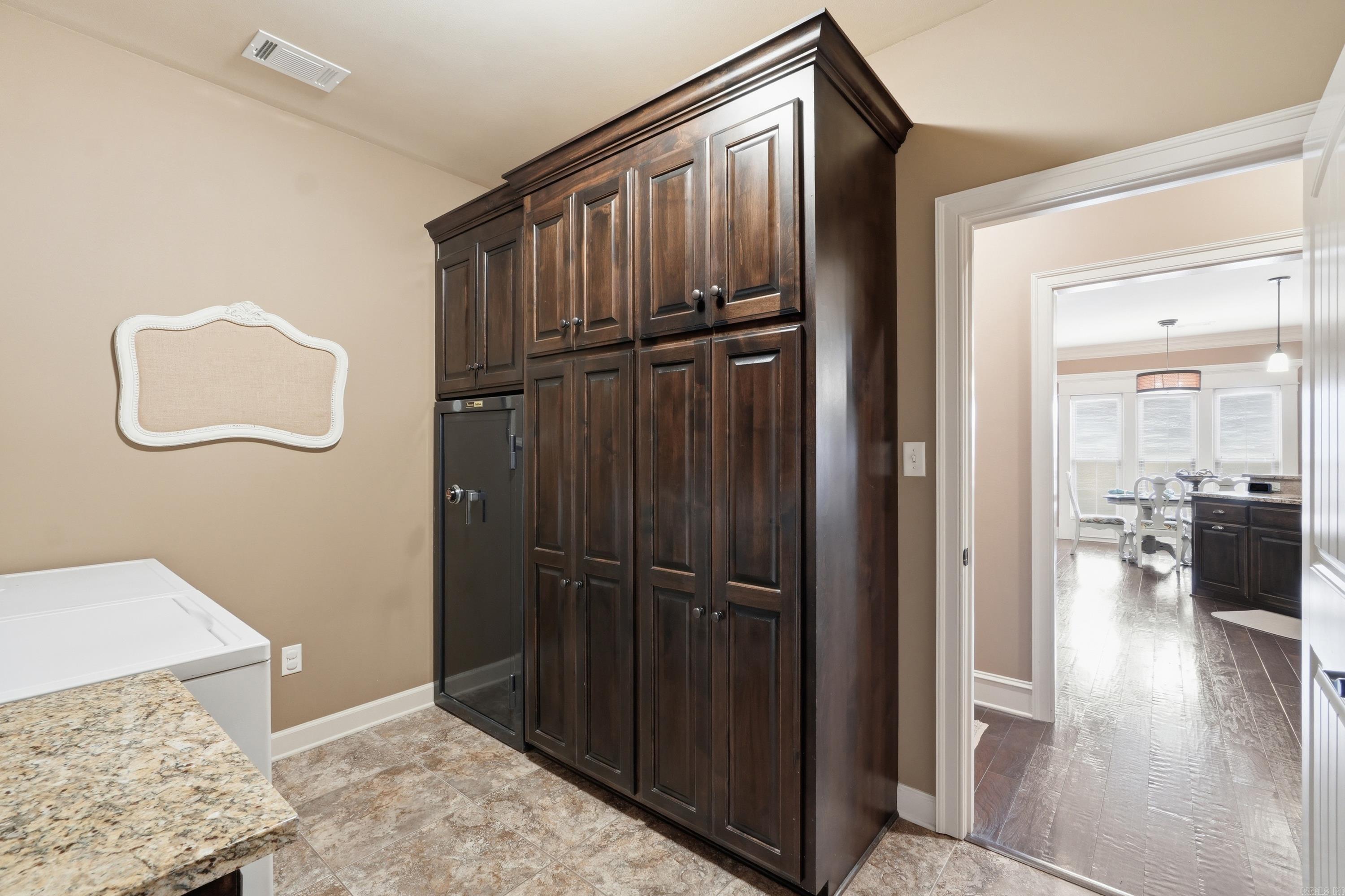 SOUTHWIND - Residential