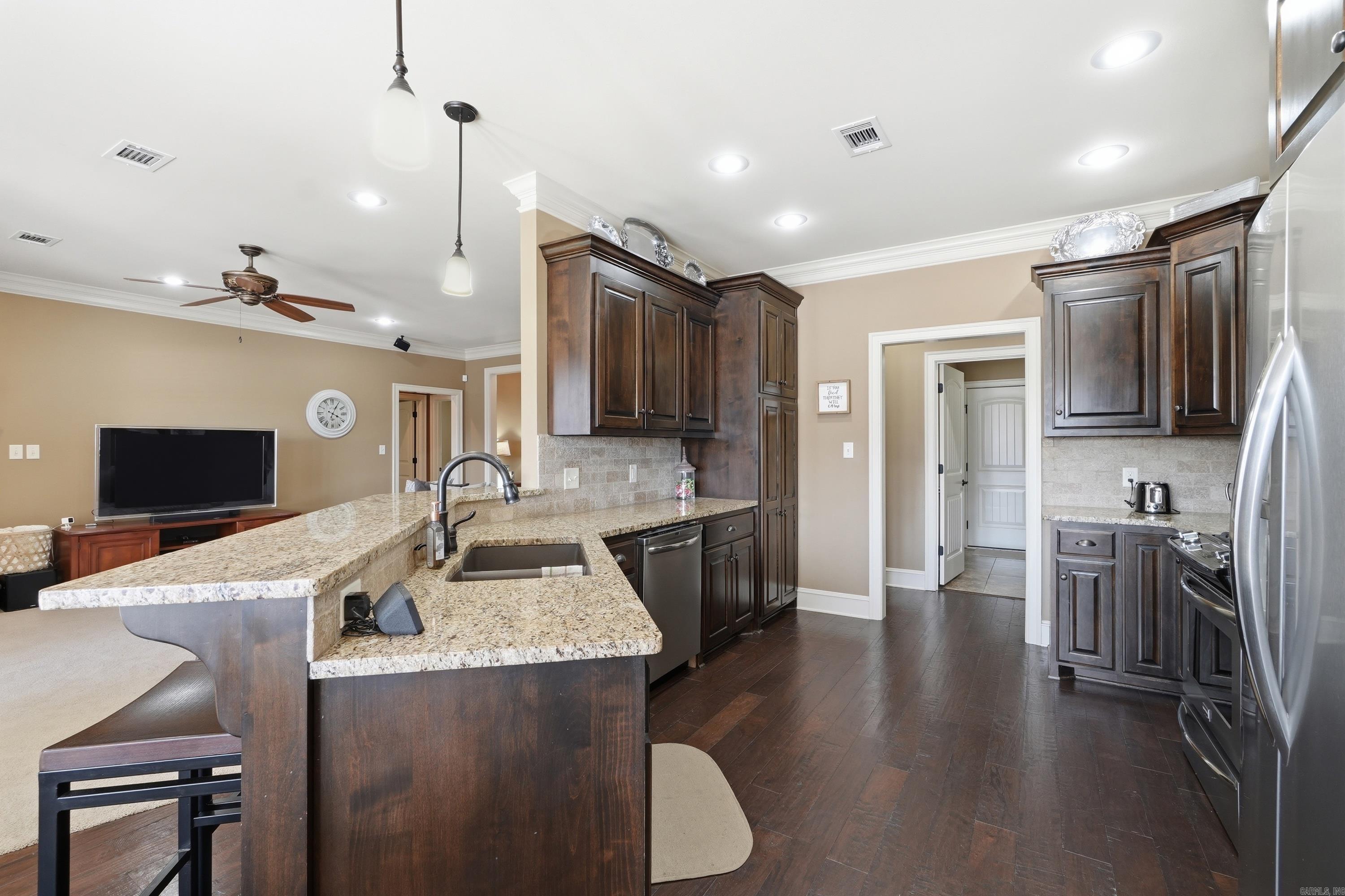 SOUTHWIND - Residential