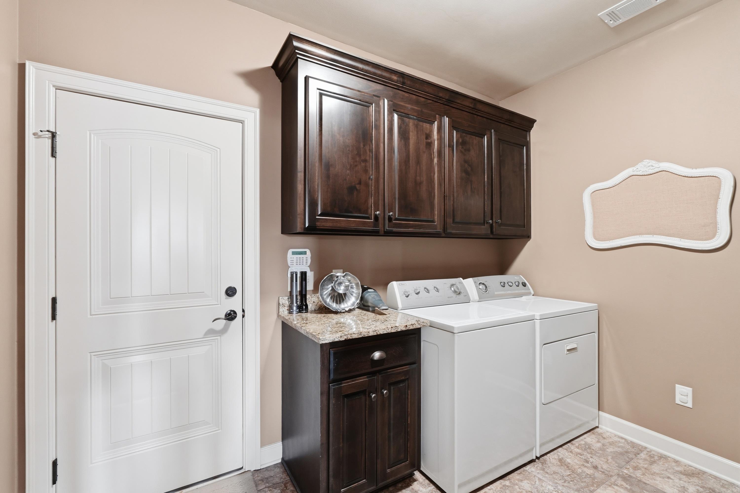 SOUTHWIND - Residential