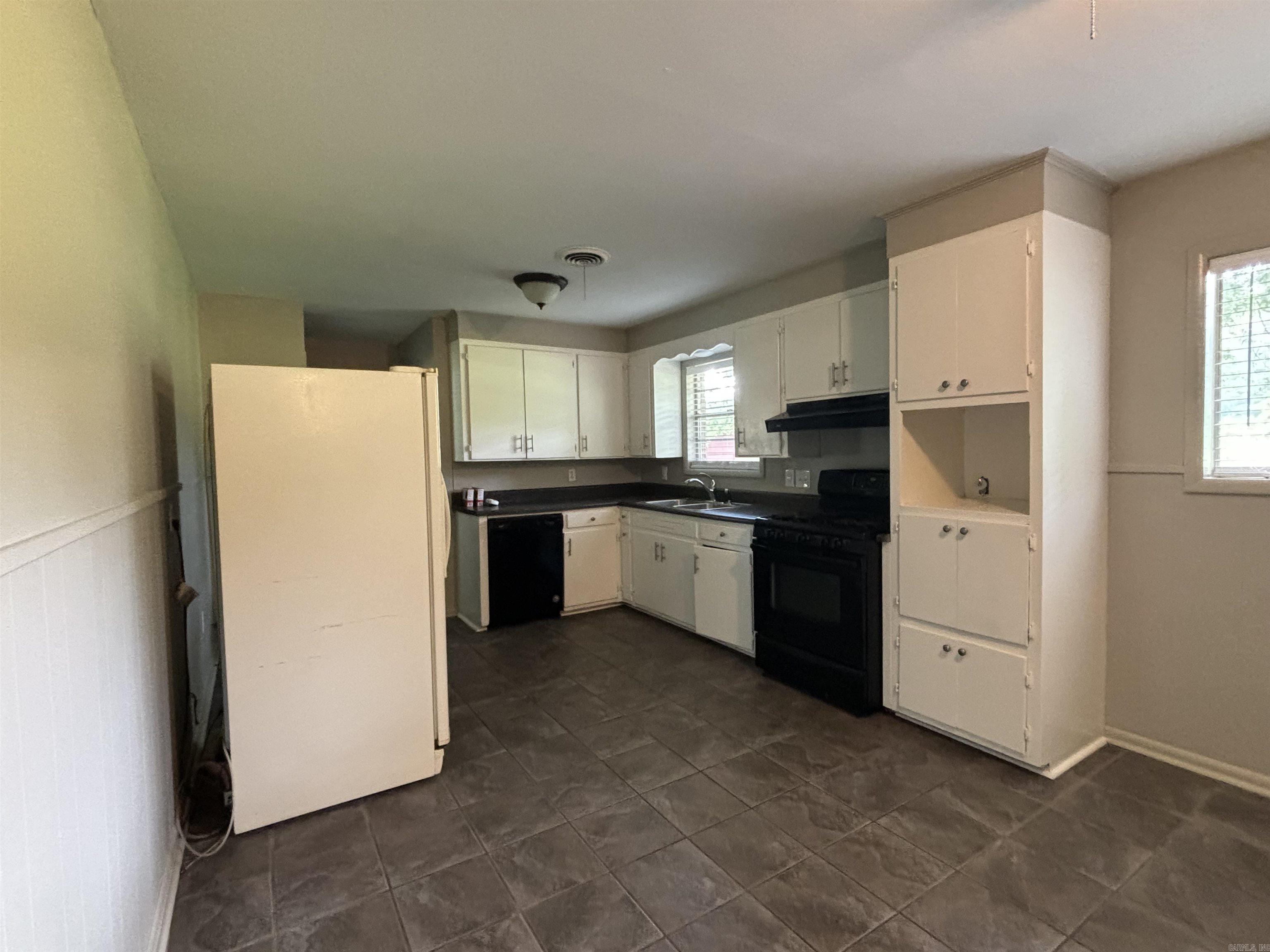 Meadowbrook-Cureton - Residential