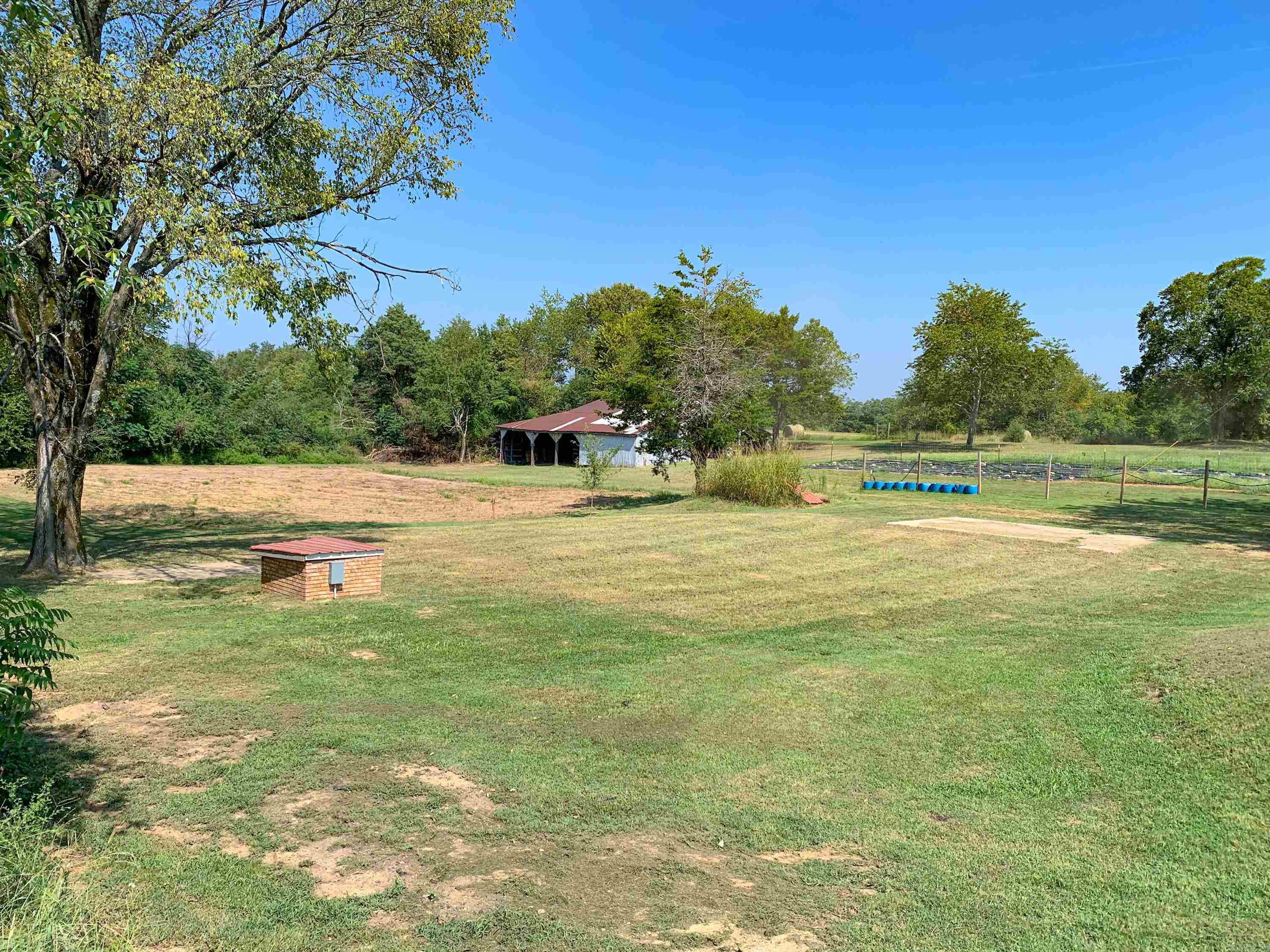 Metes & Bounds - Land