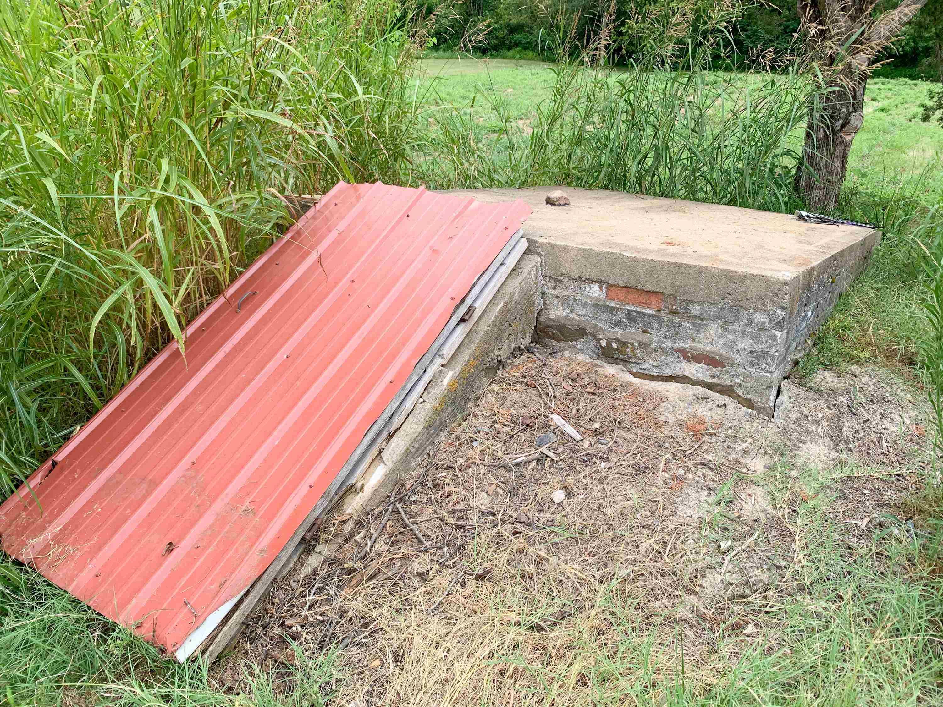 Metes & Bounds - Land