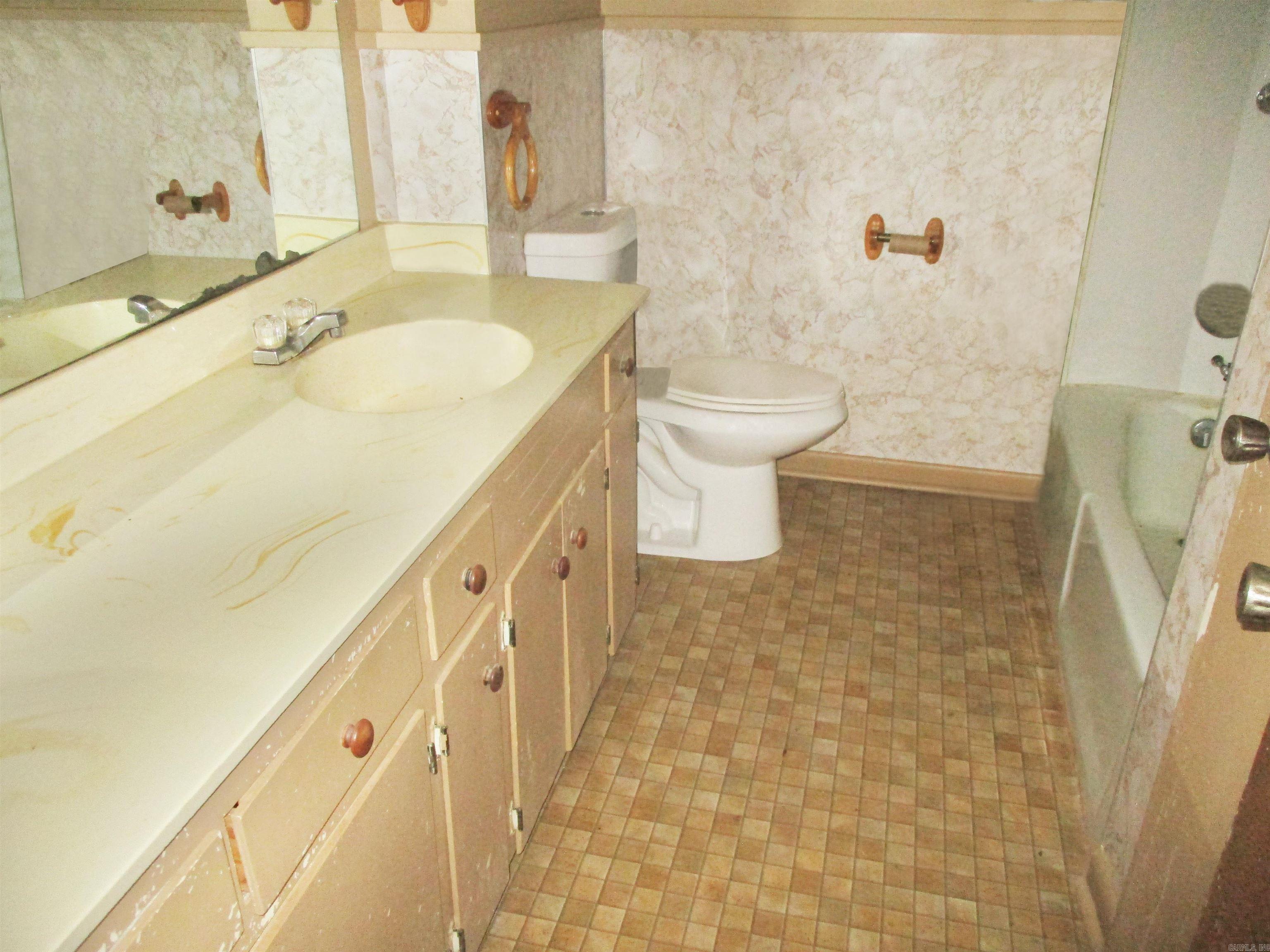 Town & Country - Residential