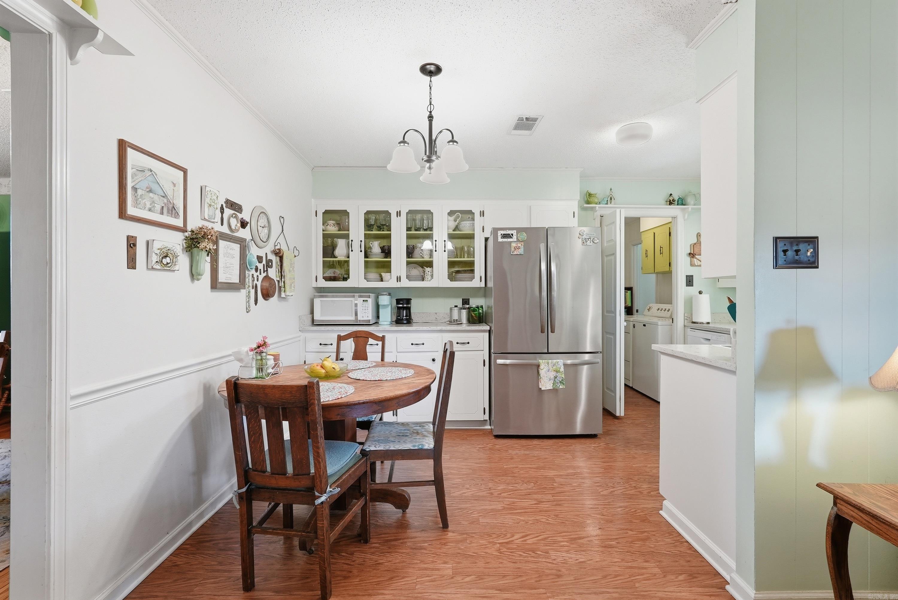 OAK FORREST - Residential