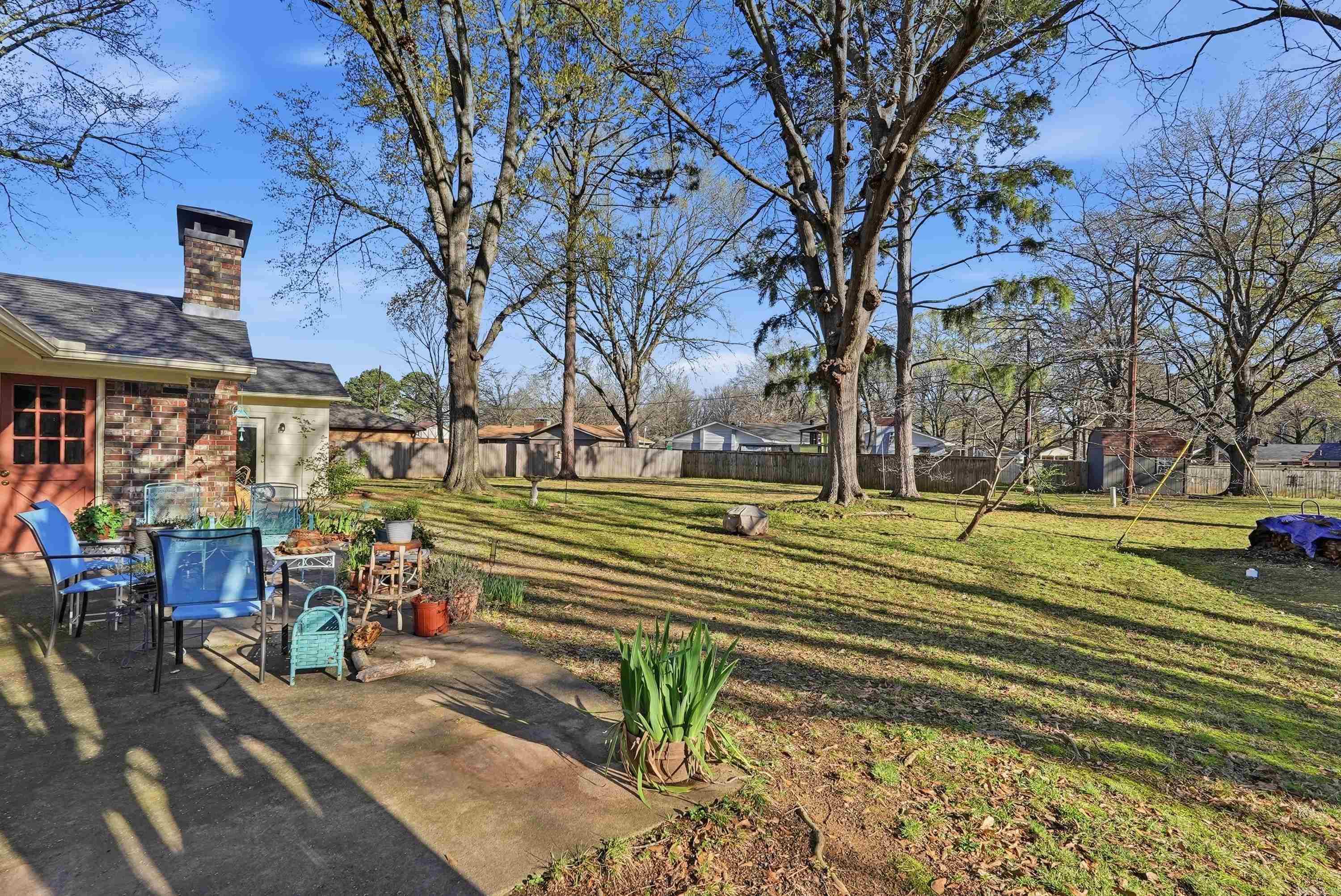 OAK FORREST - Residential