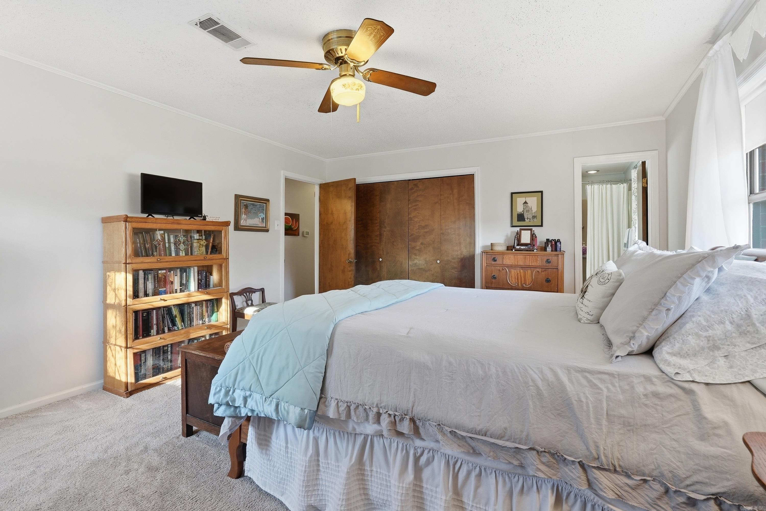 OAK FORREST - Residential