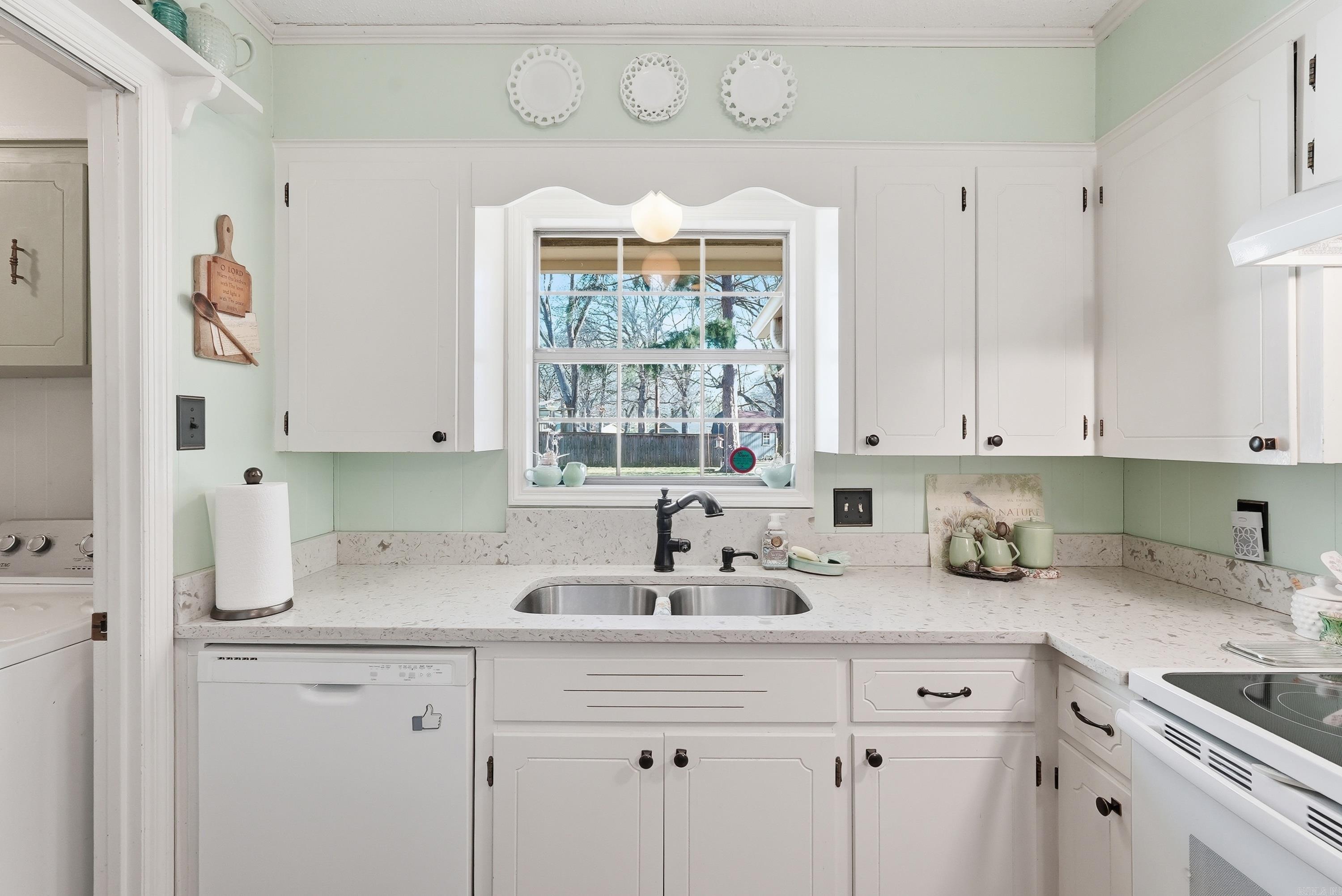 OAK FORREST - Residential