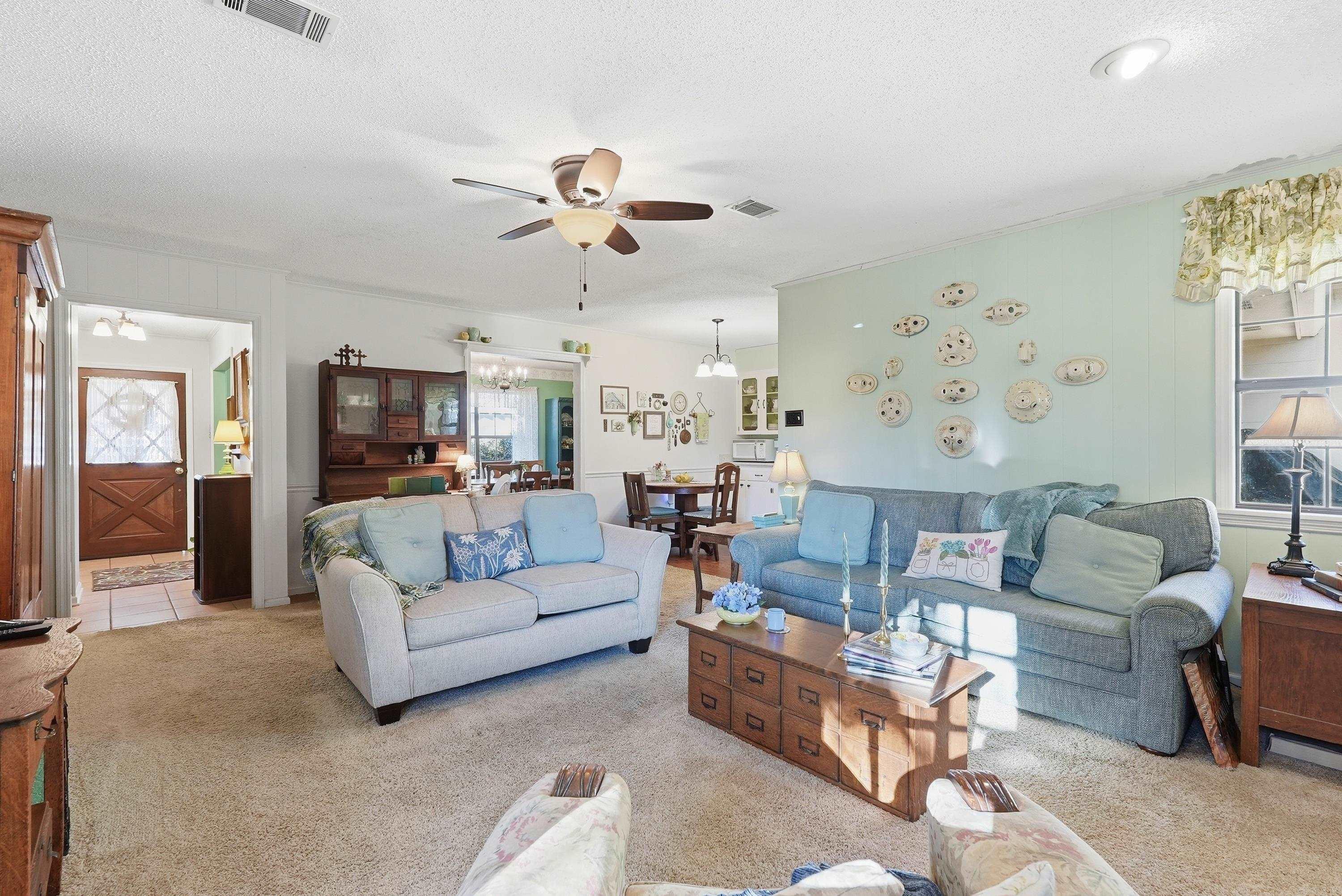 OAK FORREST - Residential