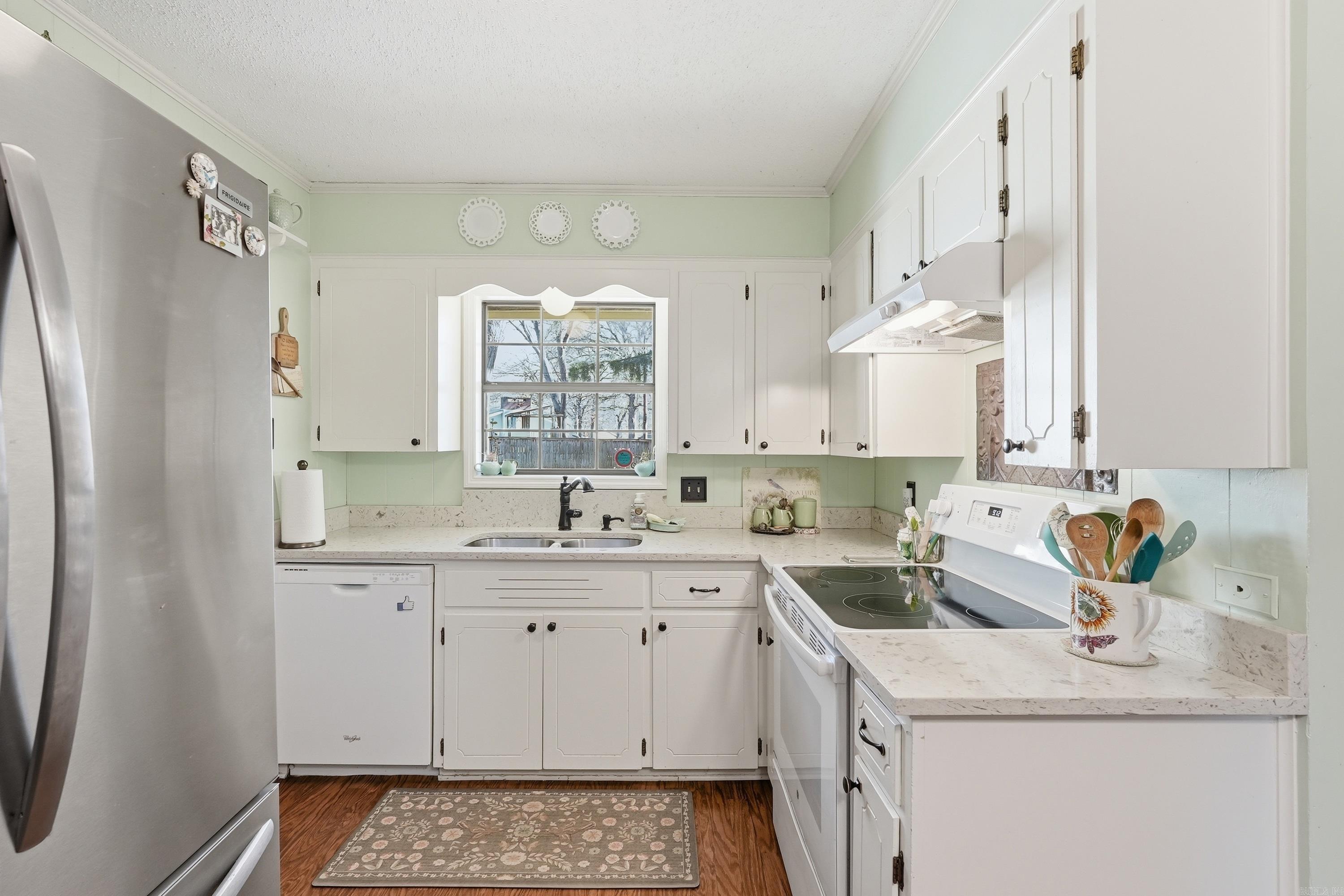 OAK FORREST - Residential