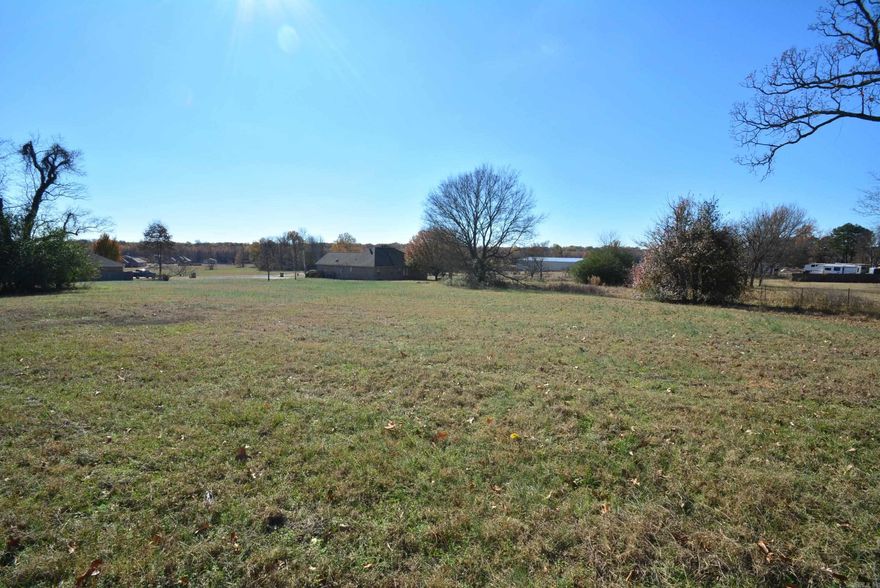 One of Cabot's best kept secrets! Nice level, cleared country lots that are ready to build on. Discount priced! Just a few miles east of Cabot. Strong Bill of Assurance. No Mobiles. Chickens and horses are allowed! Lonoke address but Cabot School District.