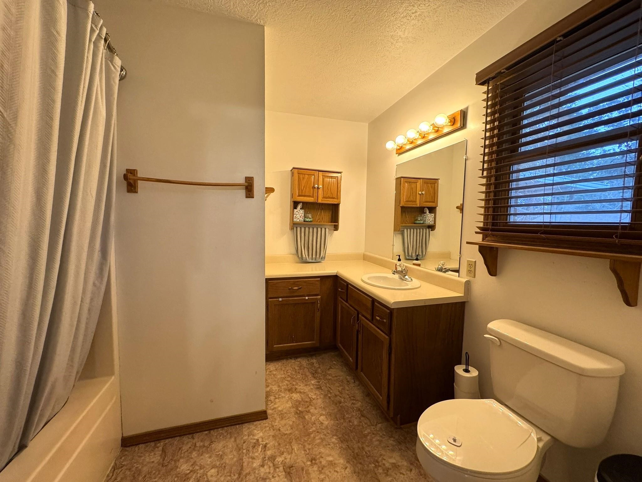 SOUTHERN MEADOWS ADD - Residential